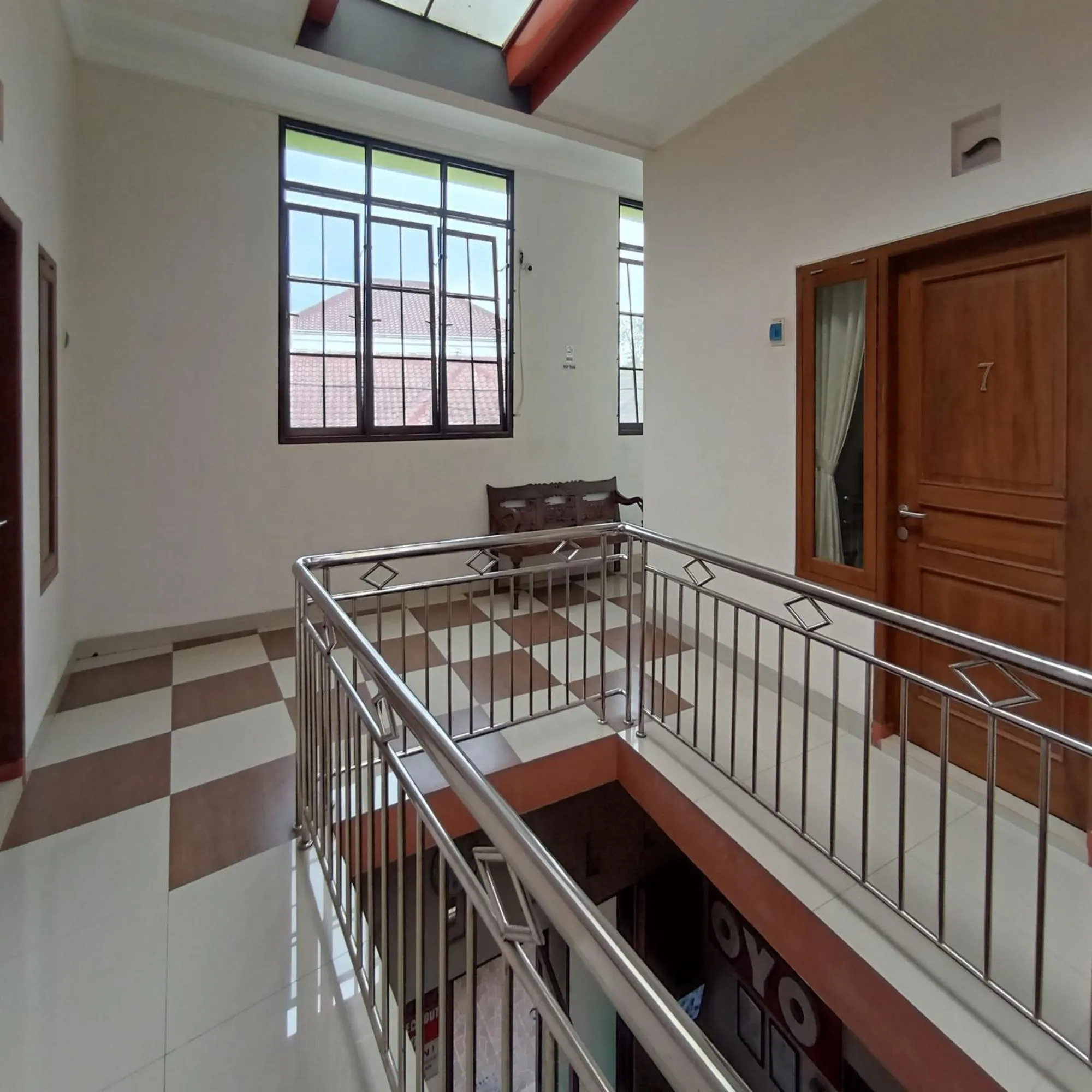 Property building in Super OYO 3314 Syariah House