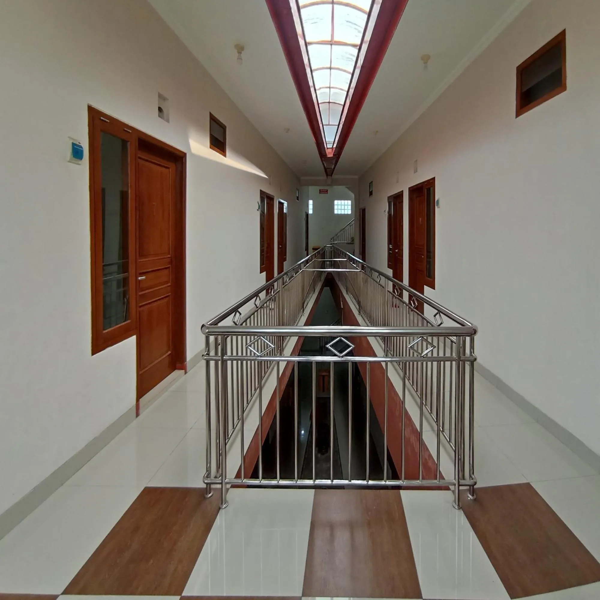 Property building in Super OYO 3314 Syariah House