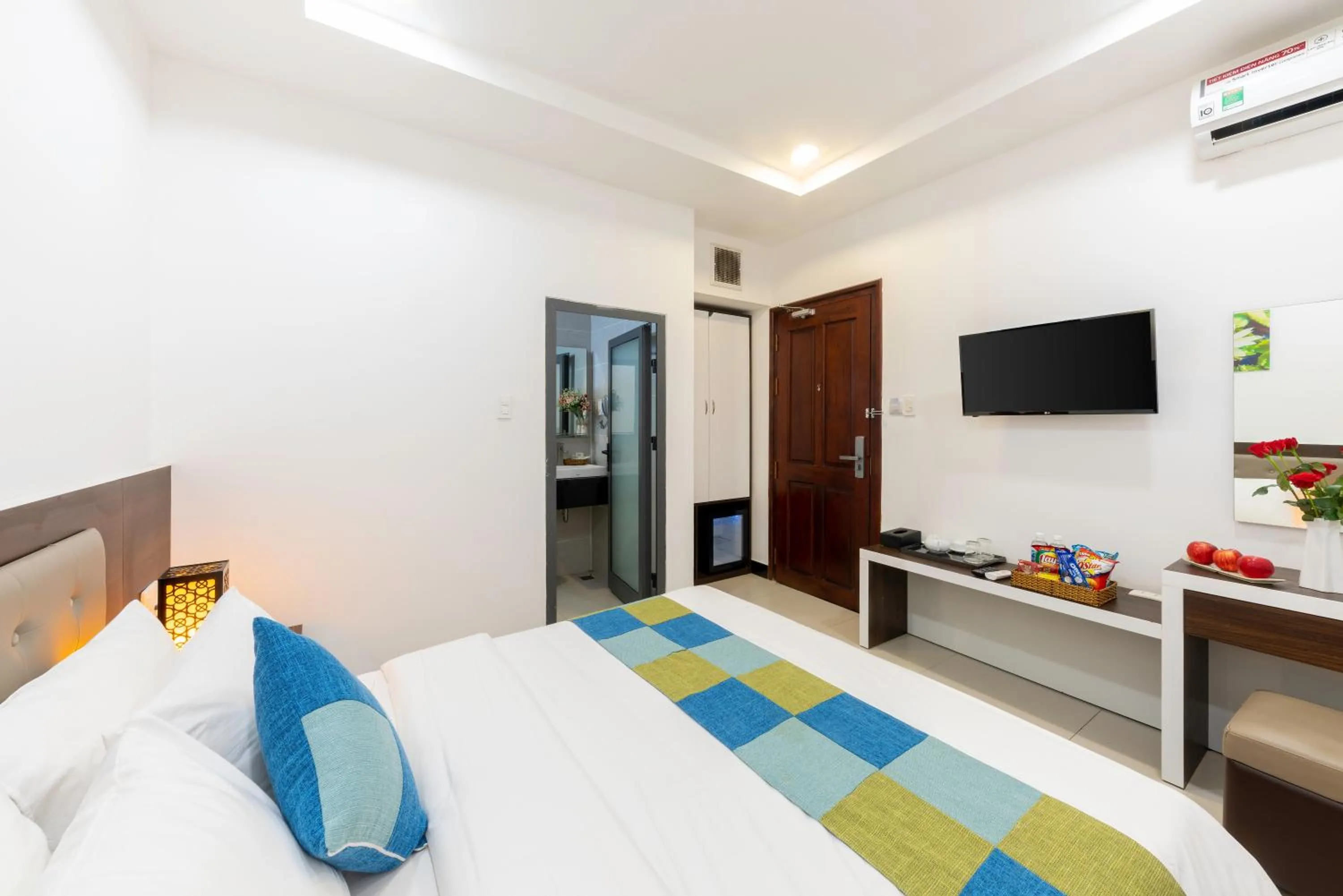 Bed in Phuc Thanh Luxury Hotel by THG