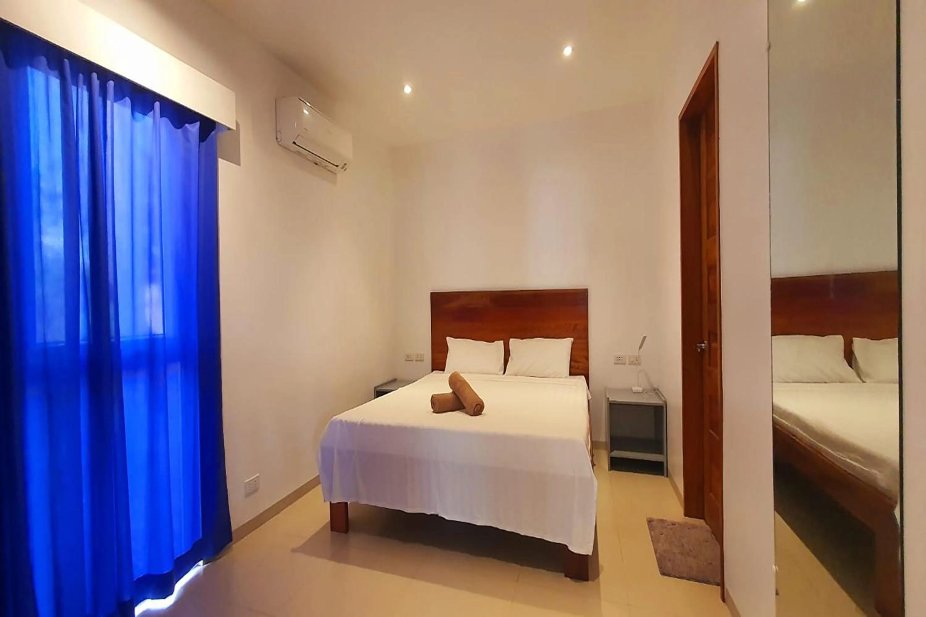 Bedroom, Bed in Pili Beach Resort Agmanic