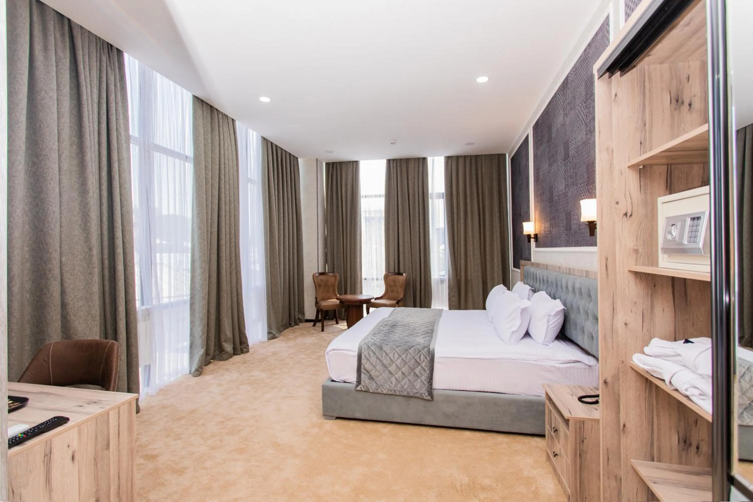 Photo of the whole room in Gabrielle International Hotel