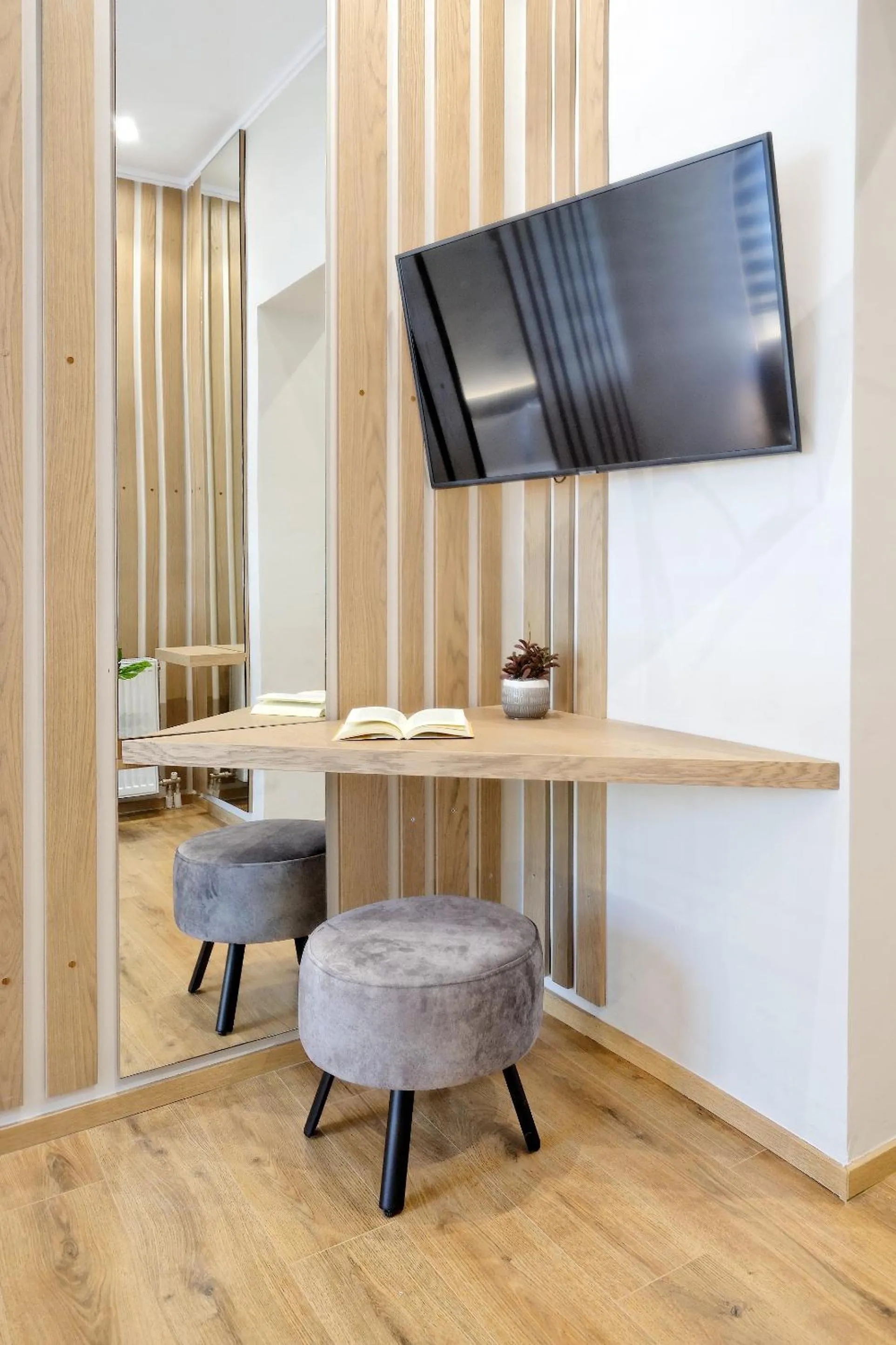 TV and multimedia in The Flirty Athens apartment