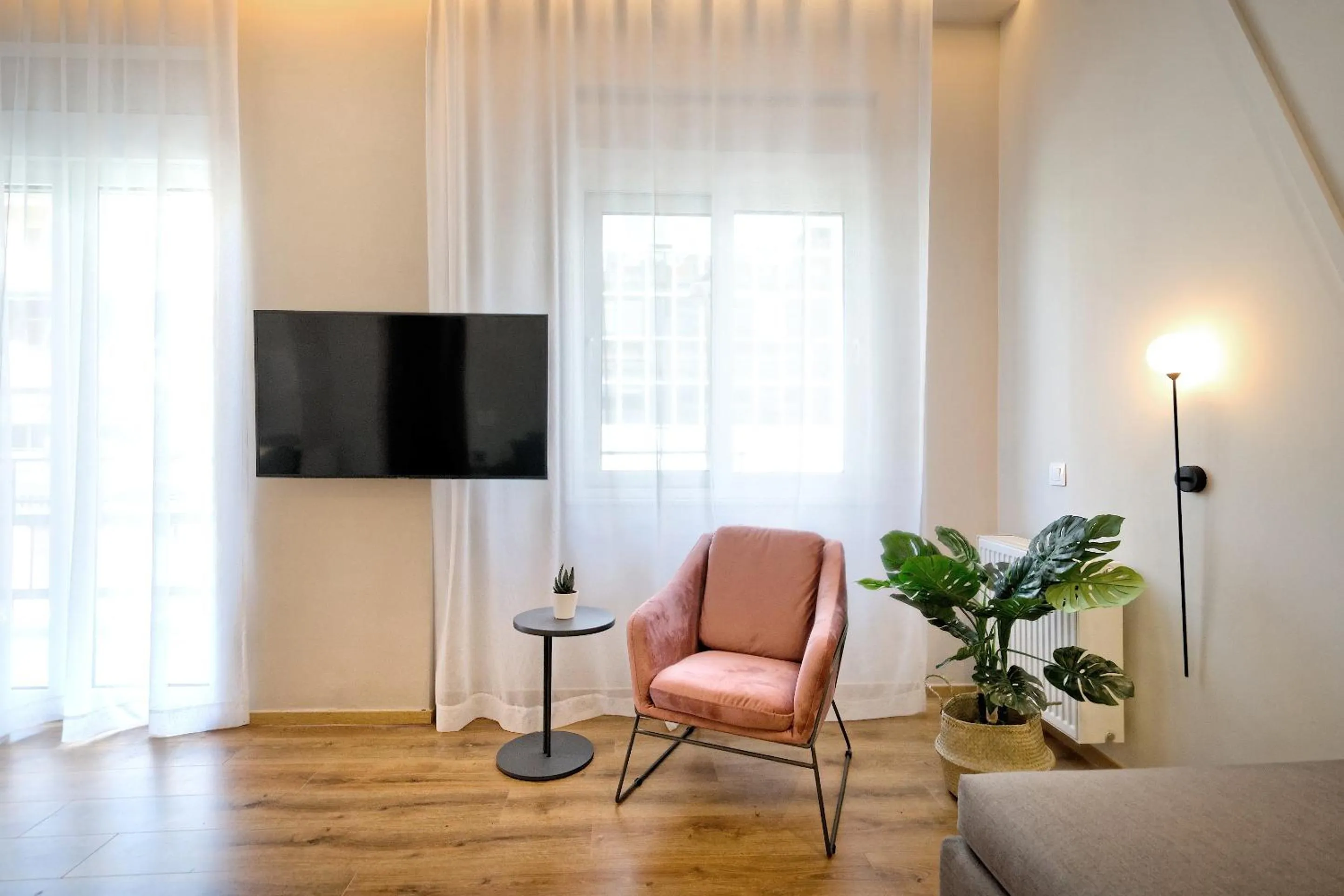 TV and multimedia in The Flirty Athens apartment