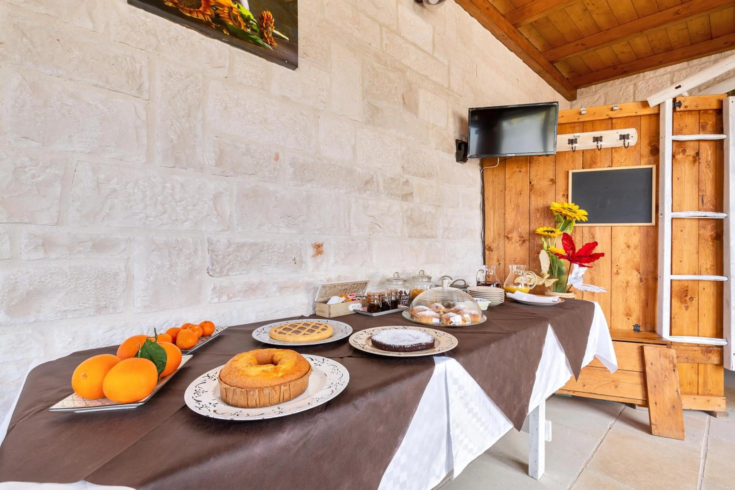 Italian breakfast in B&B Mariano