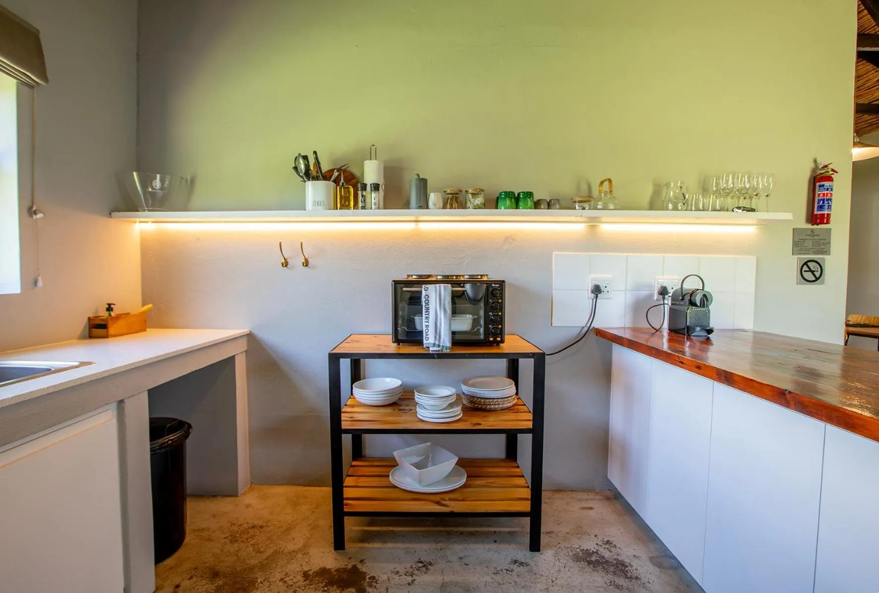 kitchen in Saronsberg Vineyard Cottages