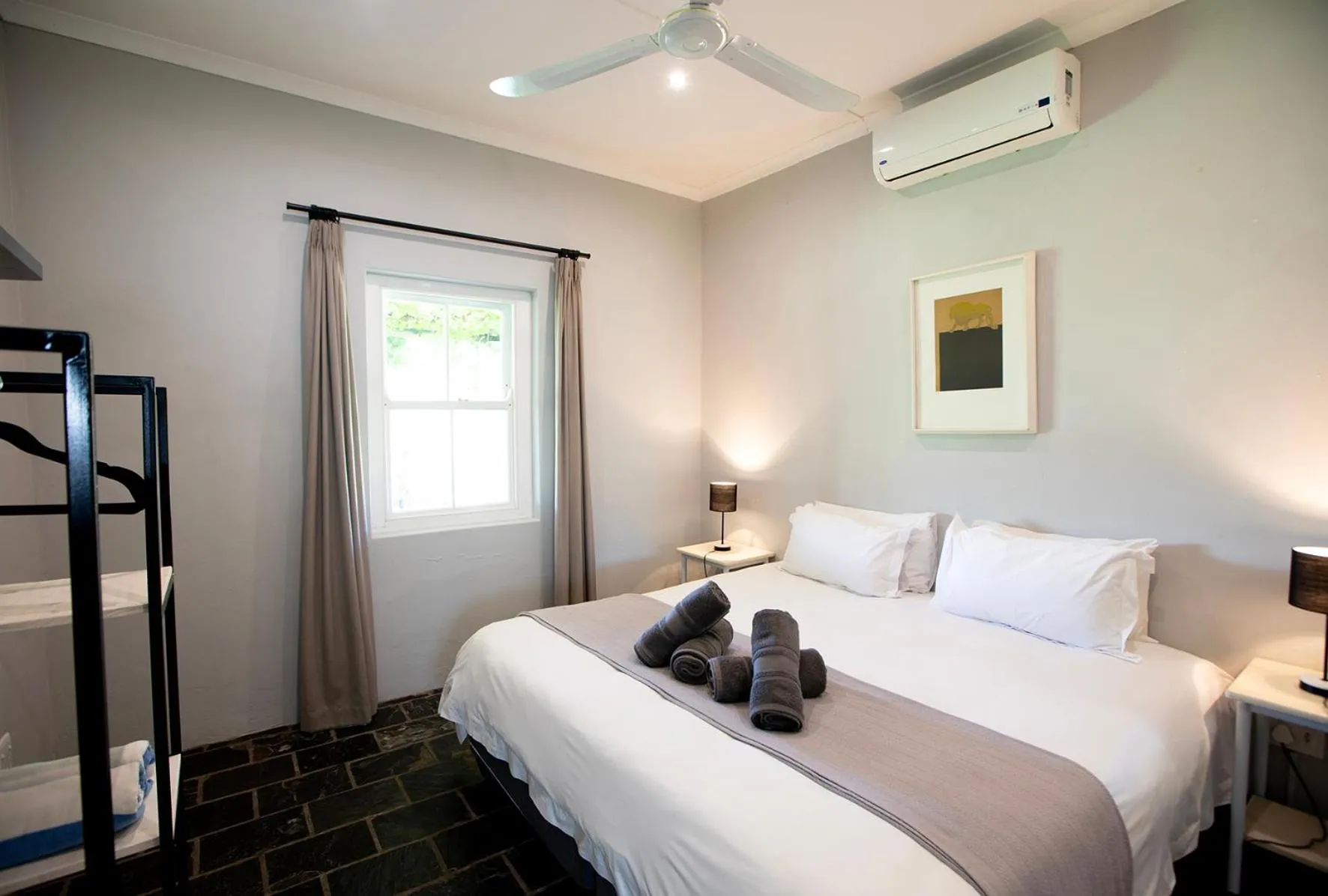 Bedroom, Bed in Saronsberg Vineyard Cottages