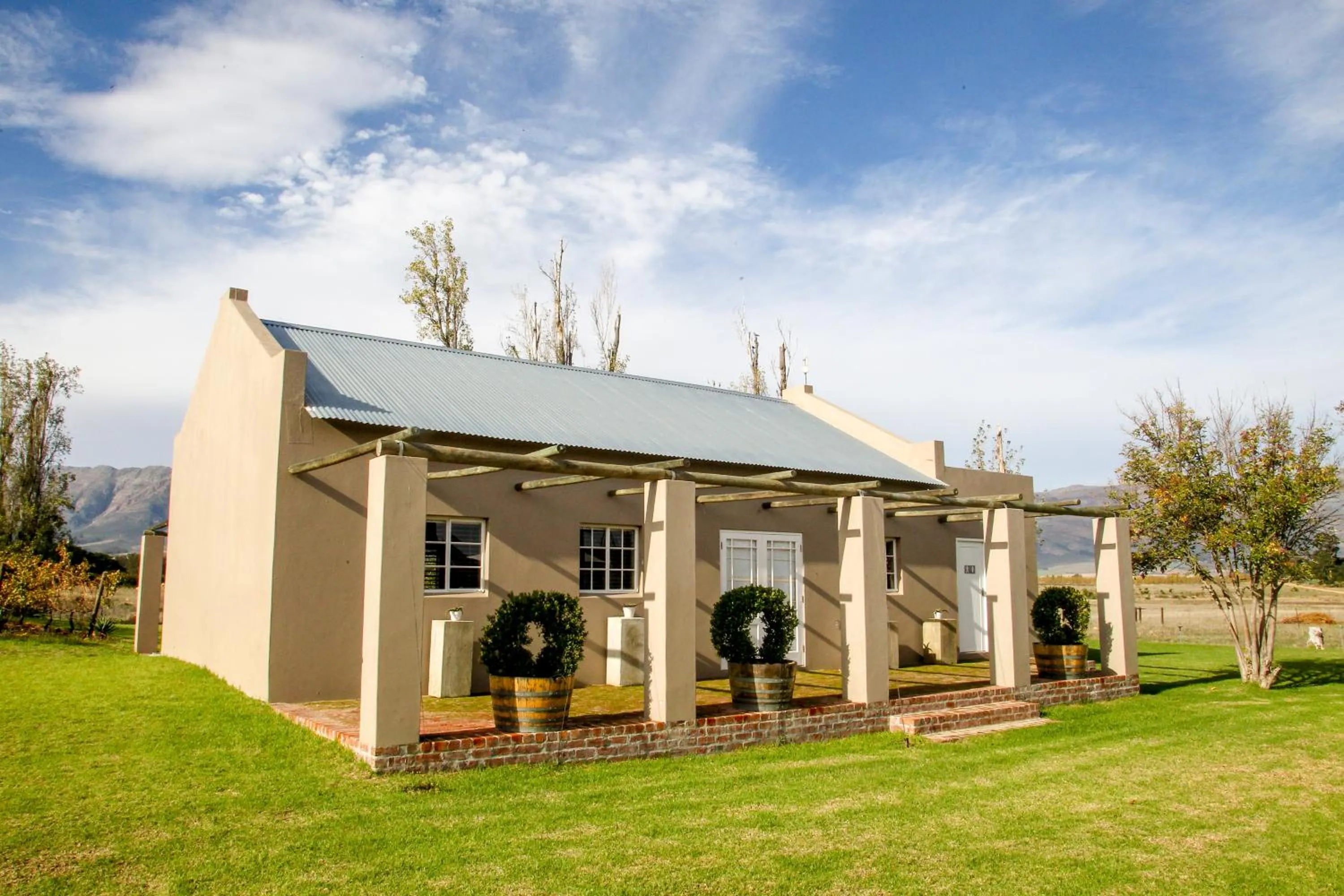 Property building in Saronsberg Vineyard Cottages
