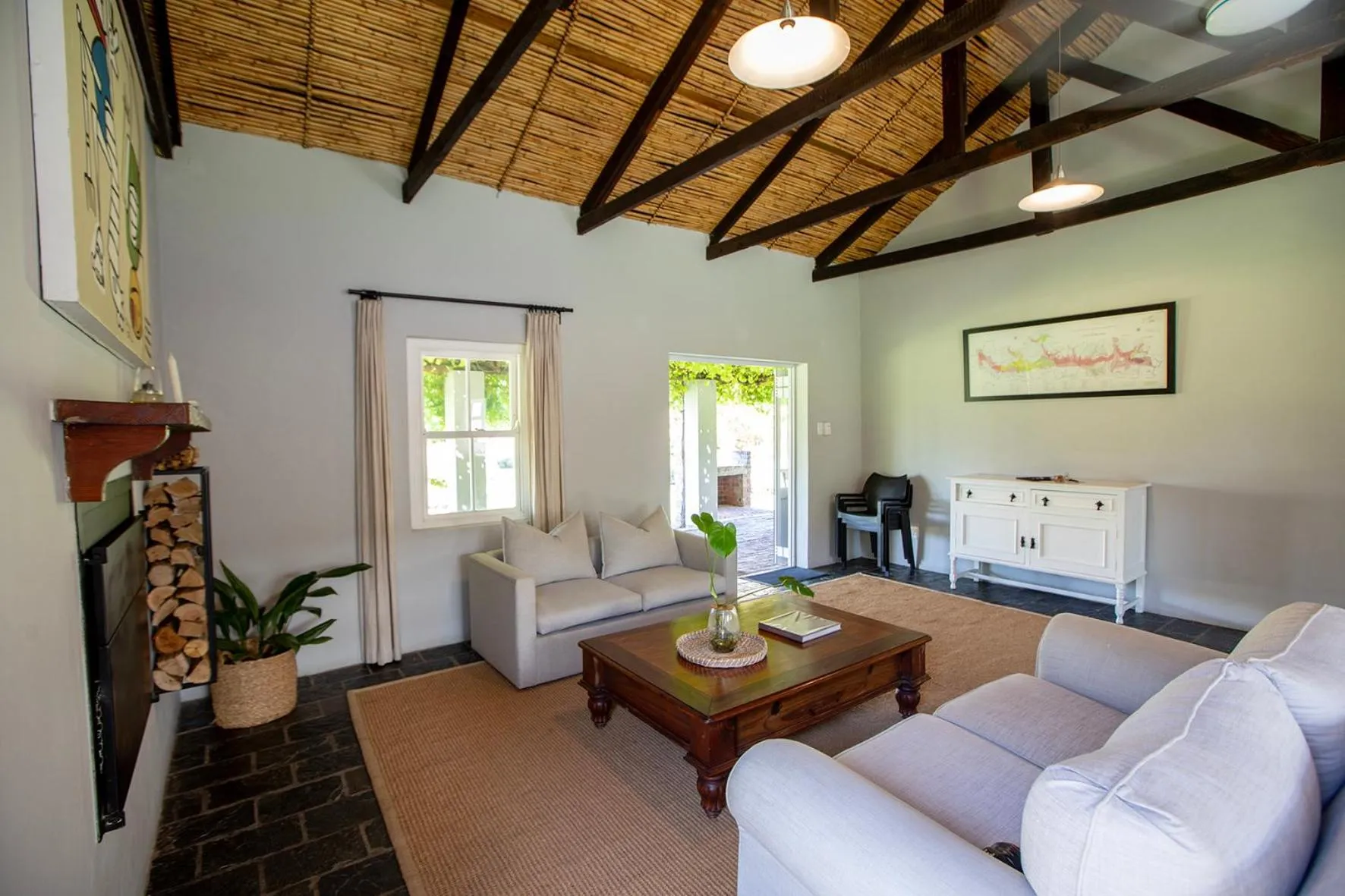 Living room in Saronsberg Vineyard Cottages