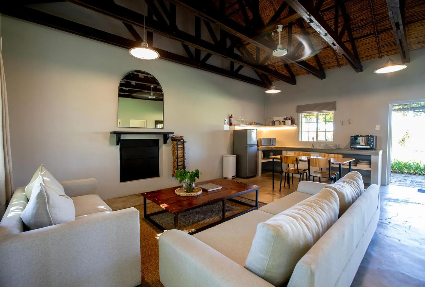 Living room in Saronsberg Vineyard Cottages
