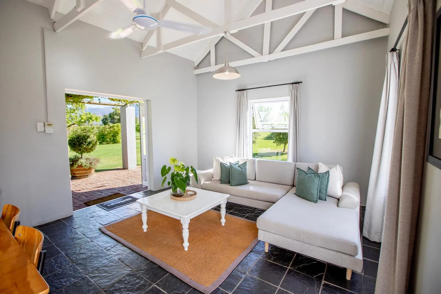 Living room in Saronsberg Vineyard Cottages