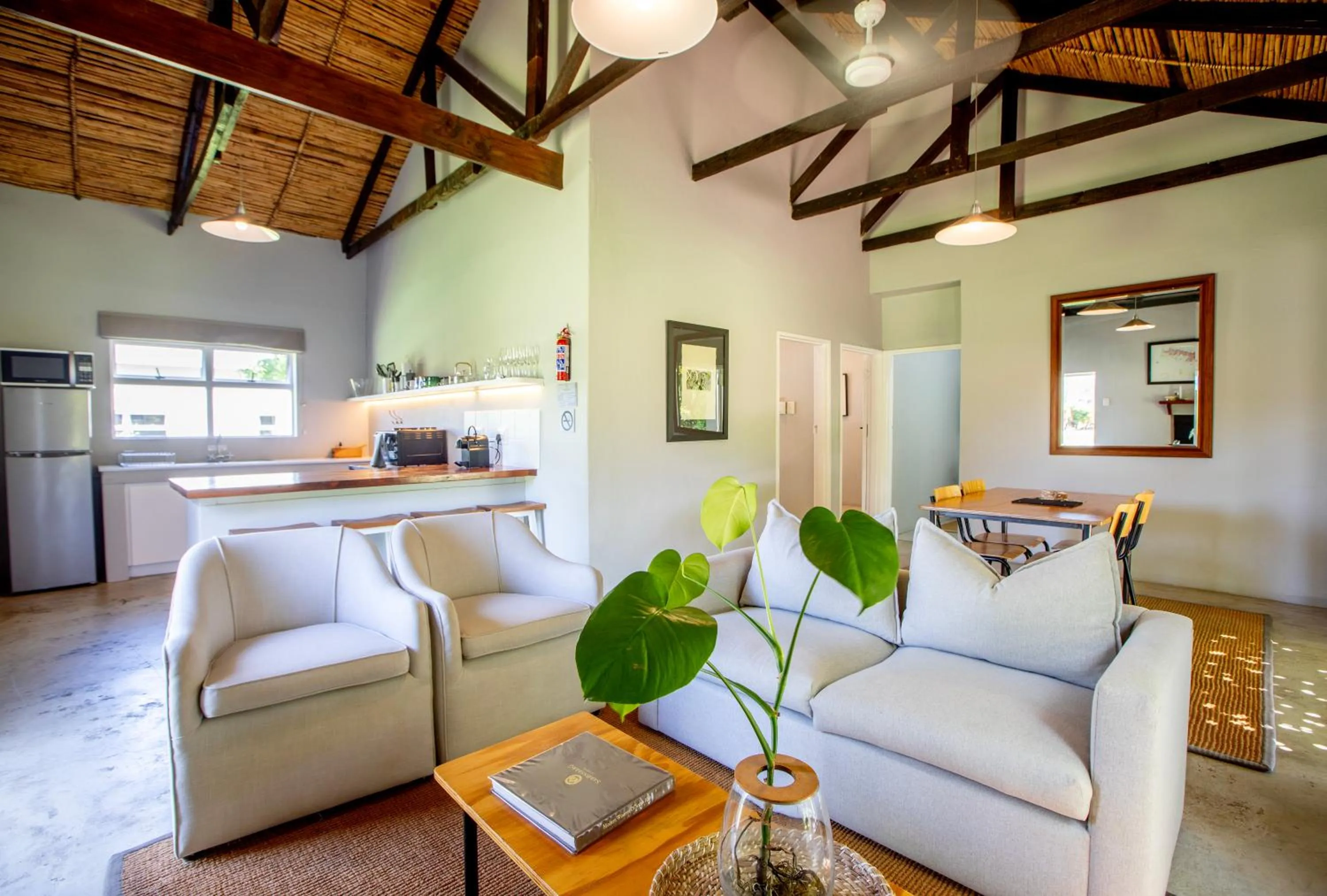 Living room in Saronsberg Vineyard Cottages