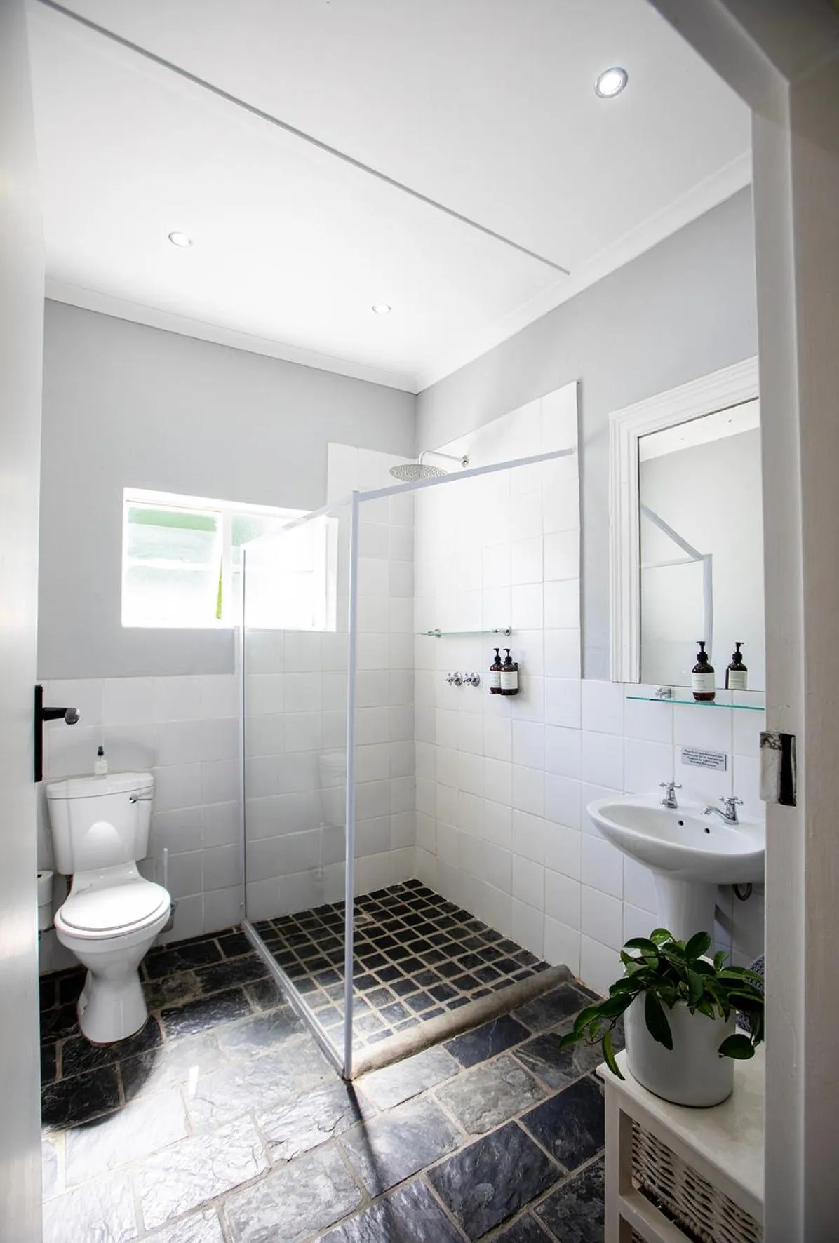 Bathroom in Saronsberg Vineyard Cottages