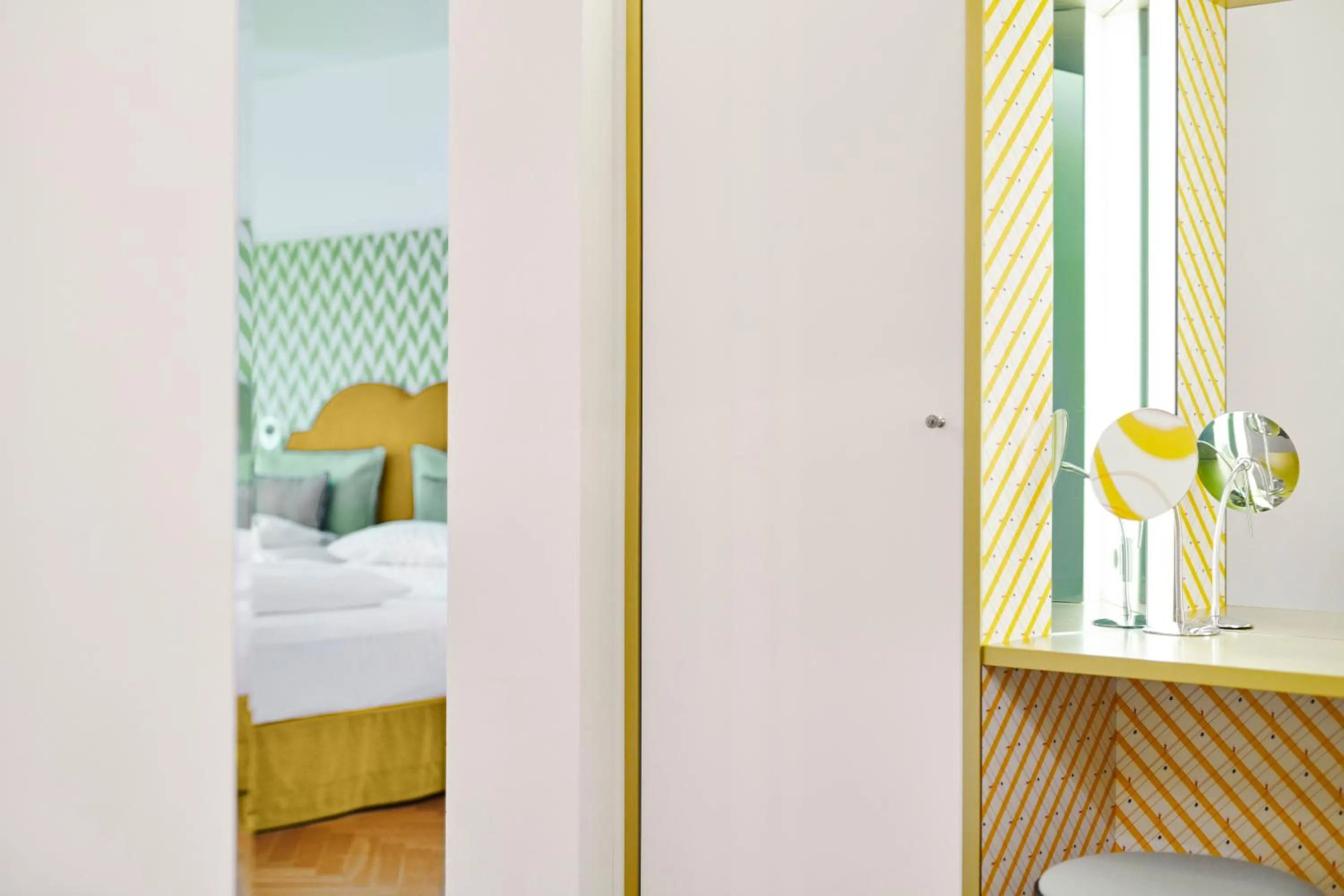 Photo of the whole room, Bed in MAXX by Steigenberger Vienna