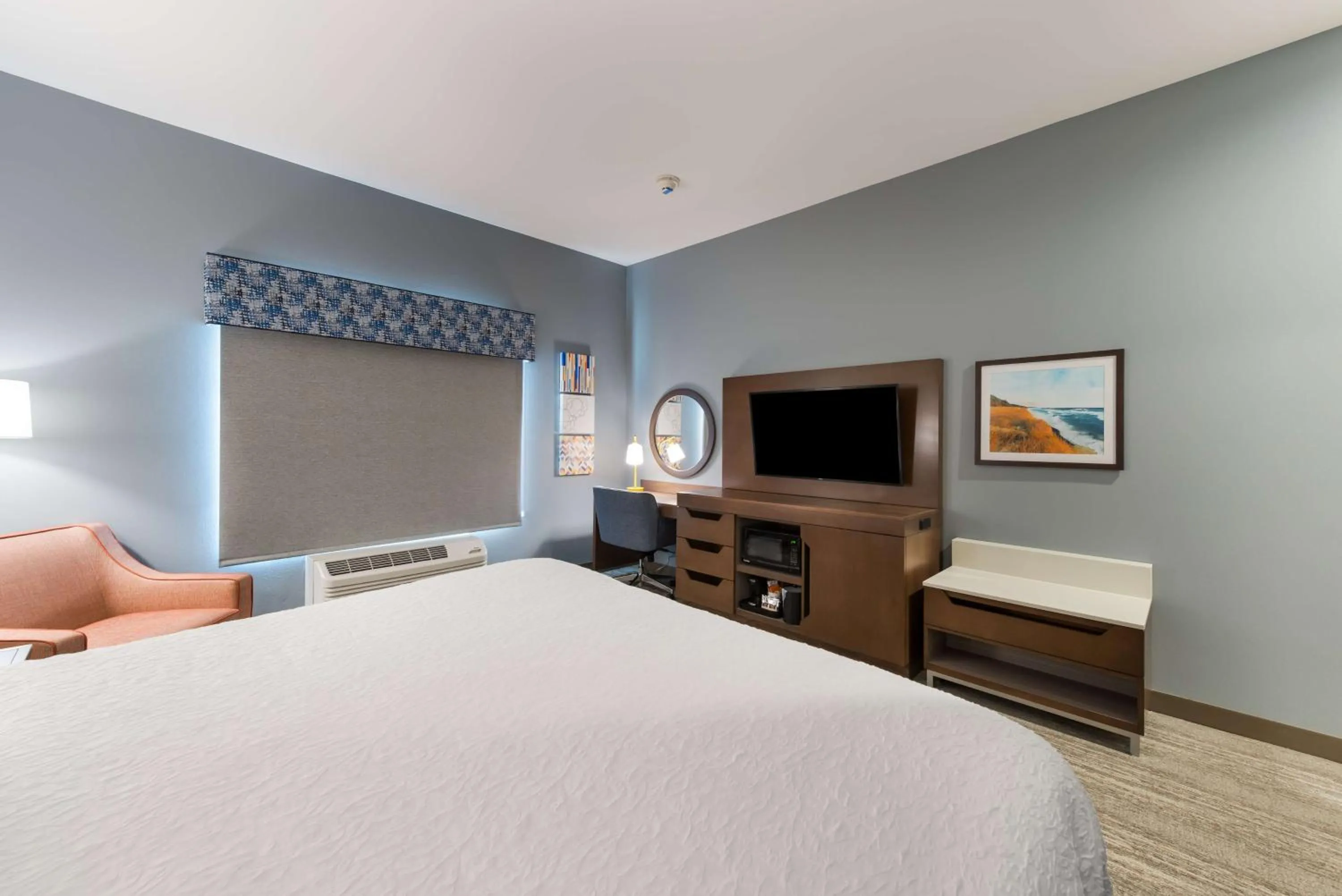 Bedroom, Bed in Hampton Inn Niles, Mi