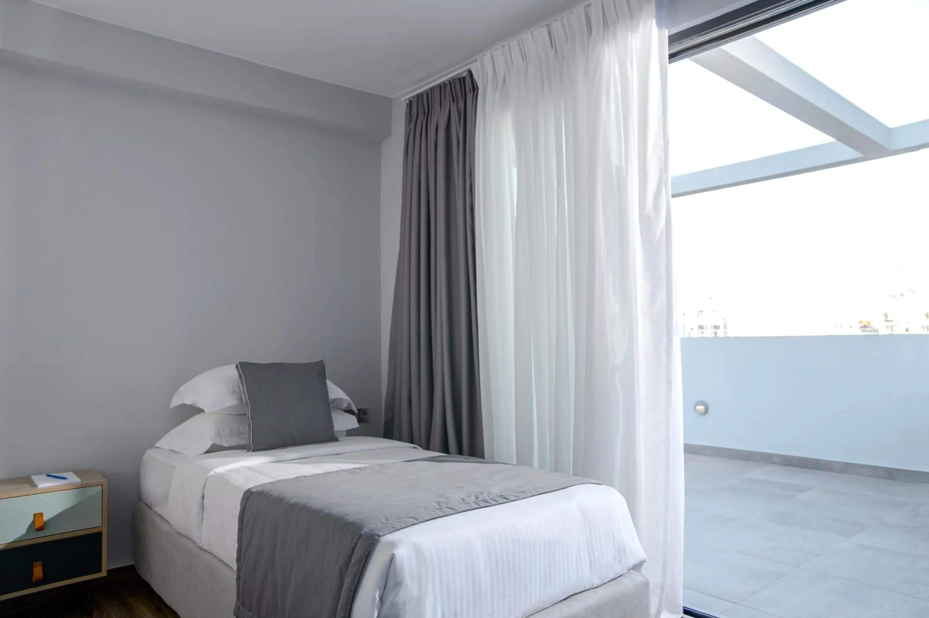 Balcony/Terrace, Bed in The Convo Syngrou Apartments