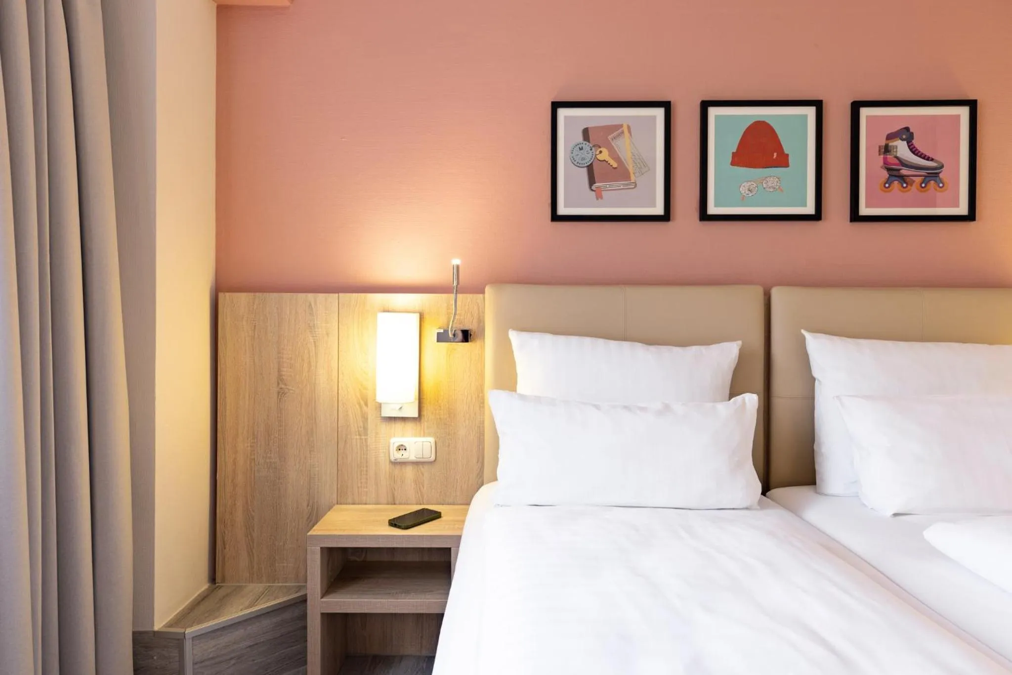 Photo of the whole room, Bed in Garner Hotel Bremen North by IHG