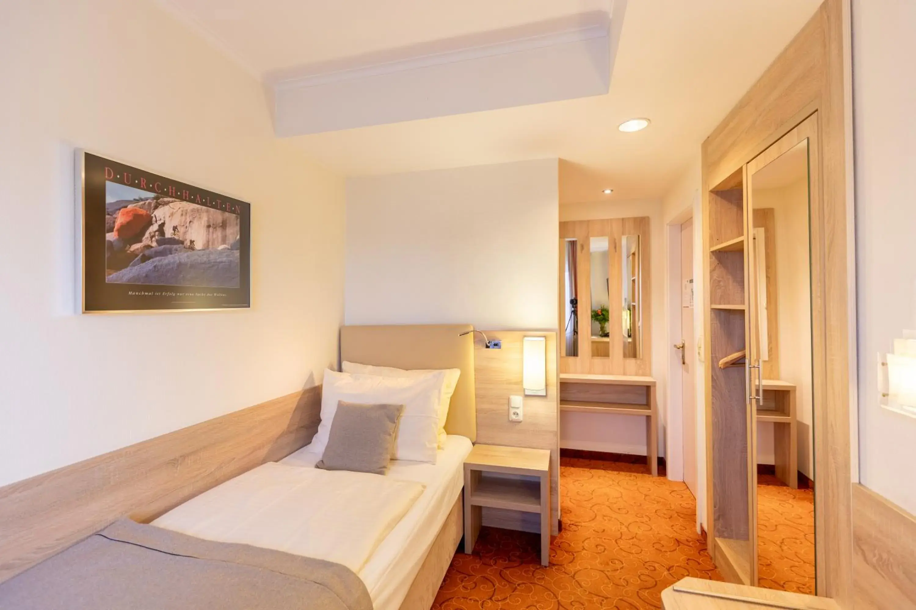 Economy Single Room in Hotel Garden Bremen Economy Single Room in Hotel Garden Bremen