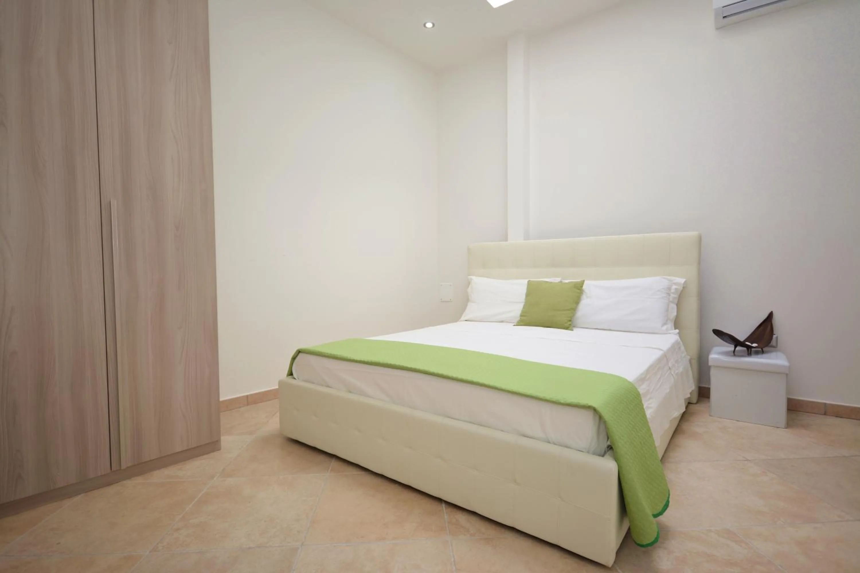 Photo of the whole room, Bed in da Rocco B&B