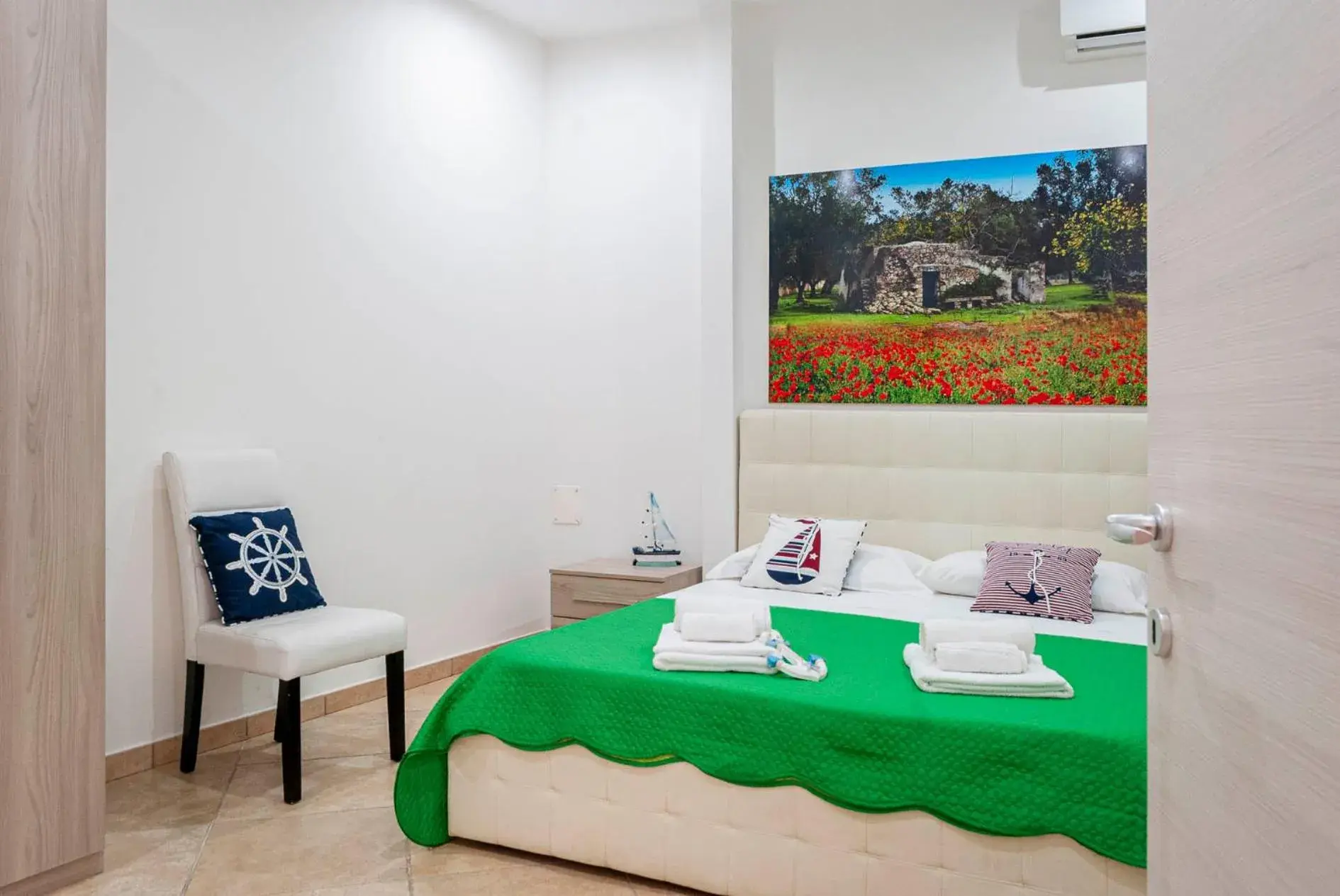 Small Double Room in da Rocco B&B Small Double Room in da Rocco B&B