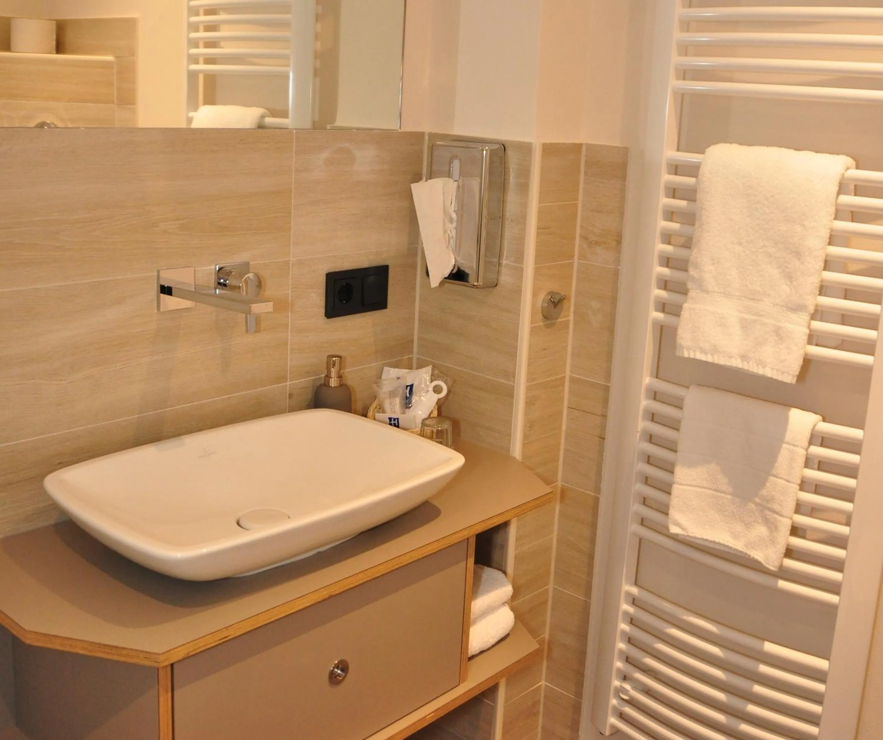 Bathroom in Hotel Sauerländer Hof