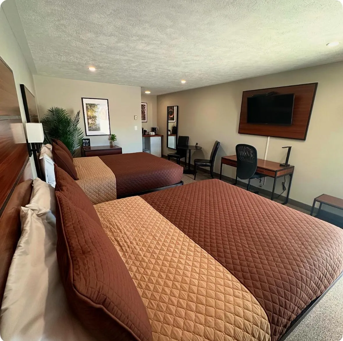 Bed in Manitoulin Inn