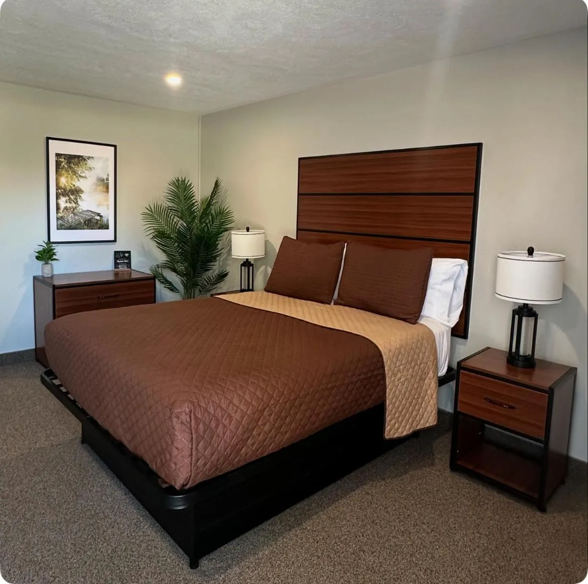 Bed in Manitoulin Inn