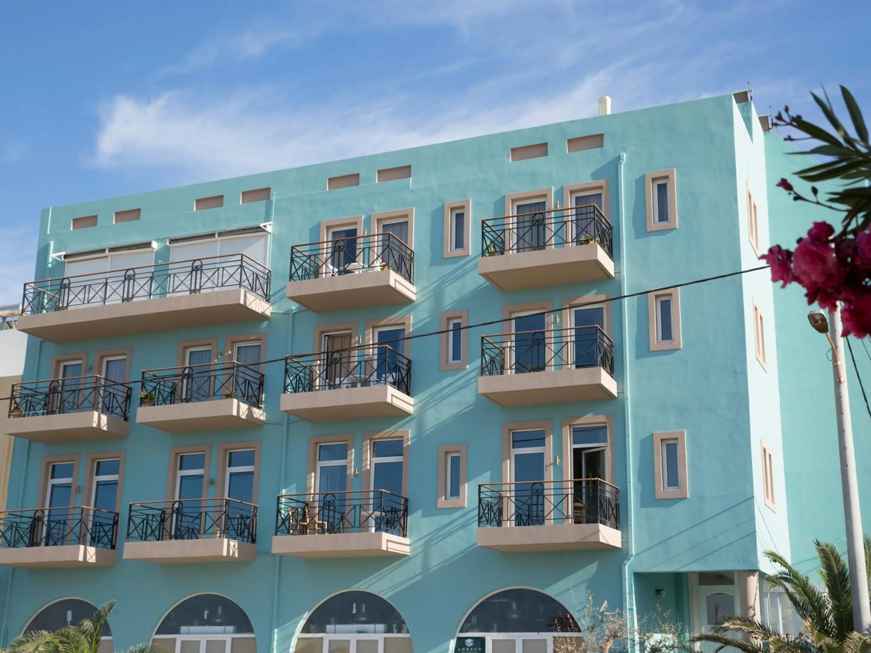 Property building in Aqua Marina