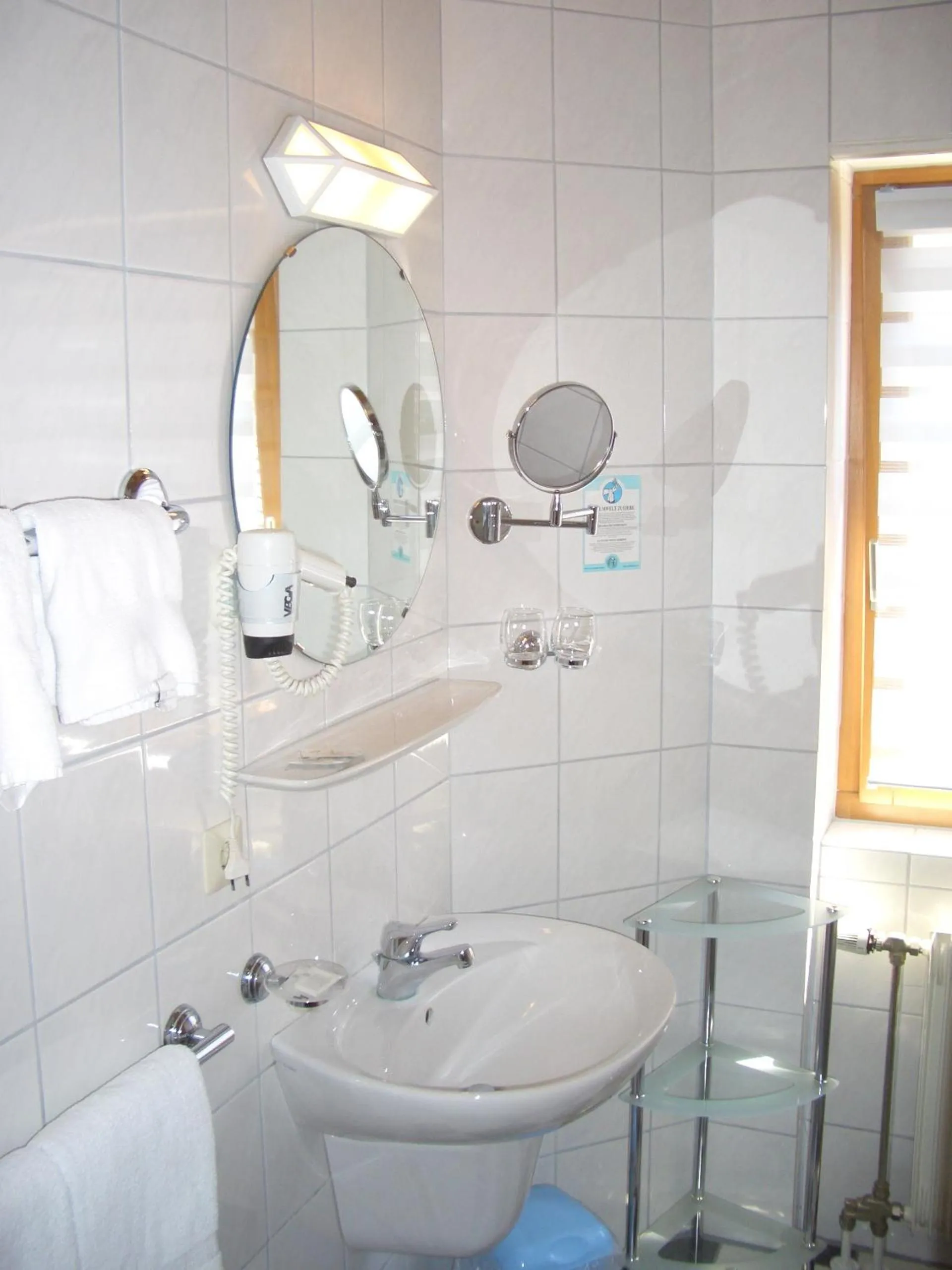 Bathroom in Hotel Schwarzenbergs Traube