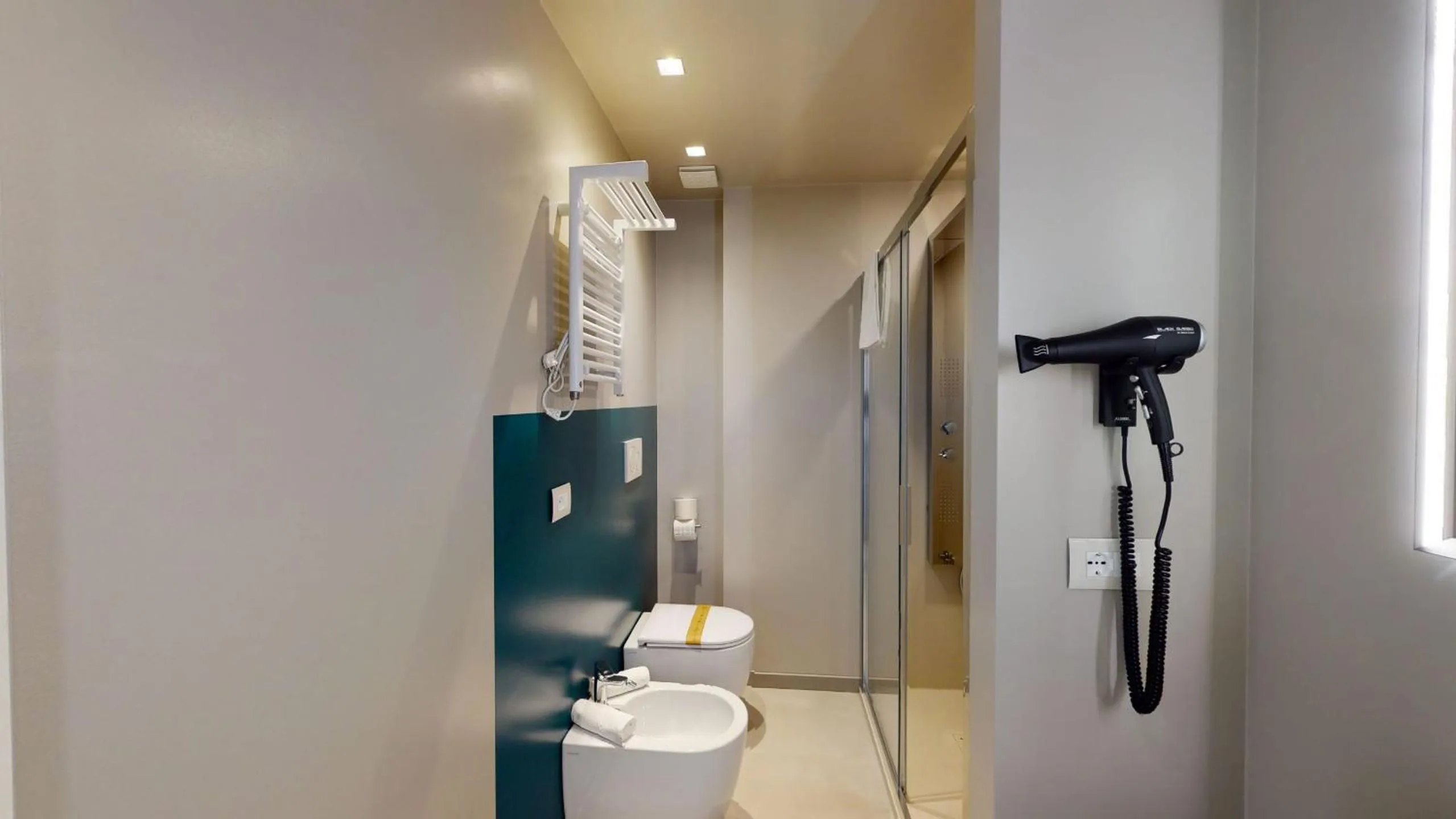 Bathroom in DIVA HOTEL LIGNANO - Adults Only