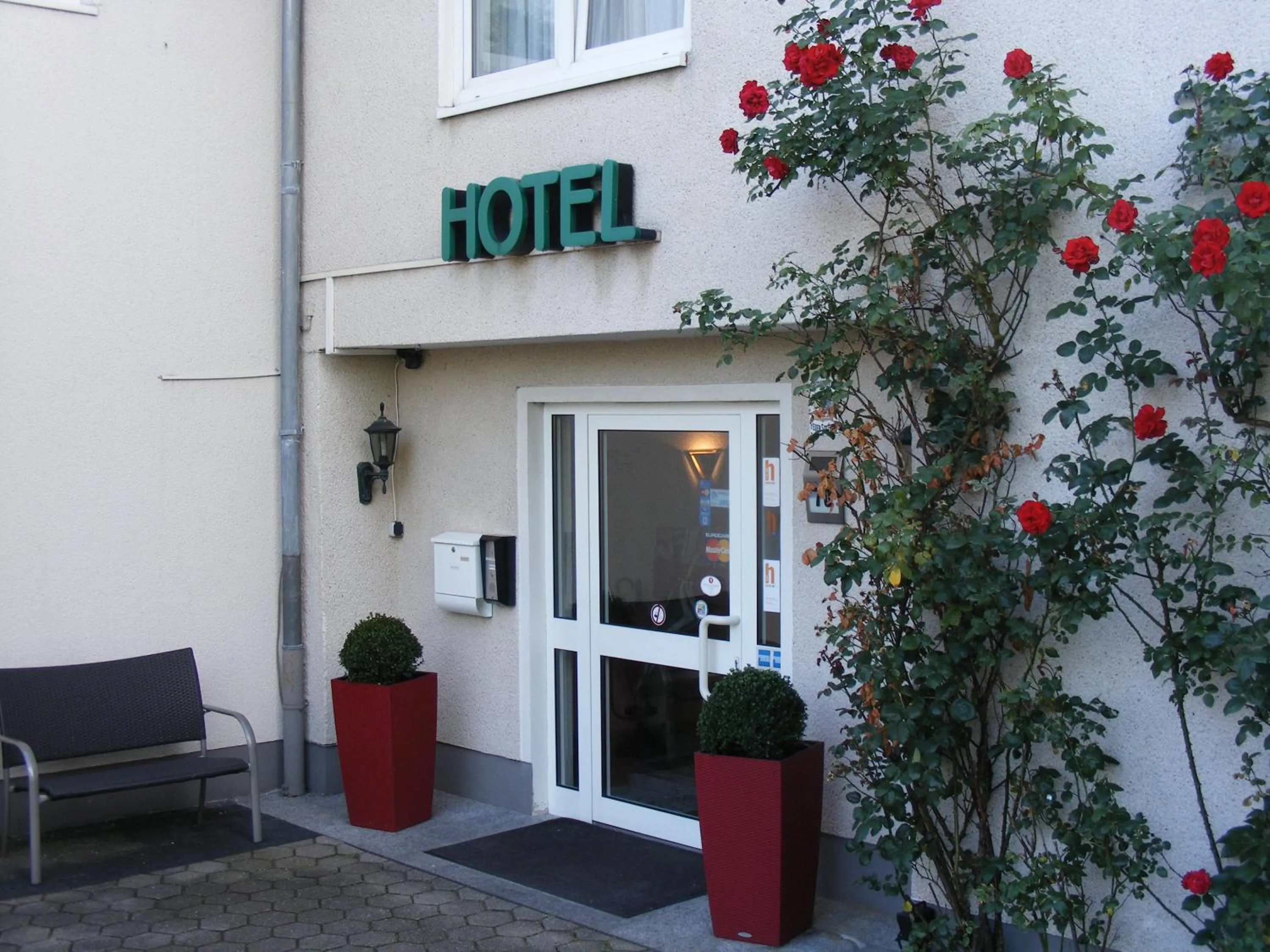 Facade/entrance in Hotel Schmerkötter