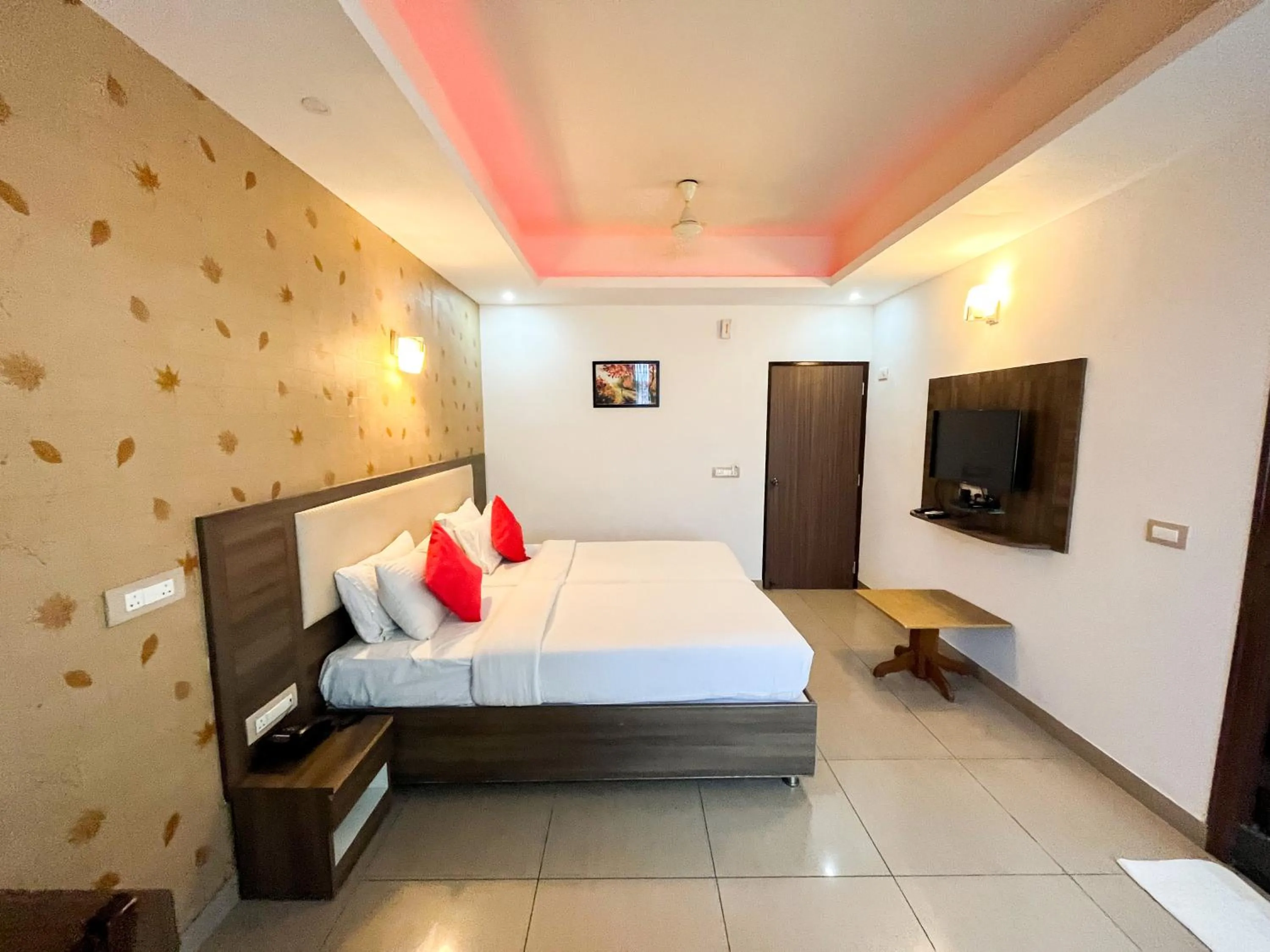 Bedroom, Bed in Victory Grand Attibele