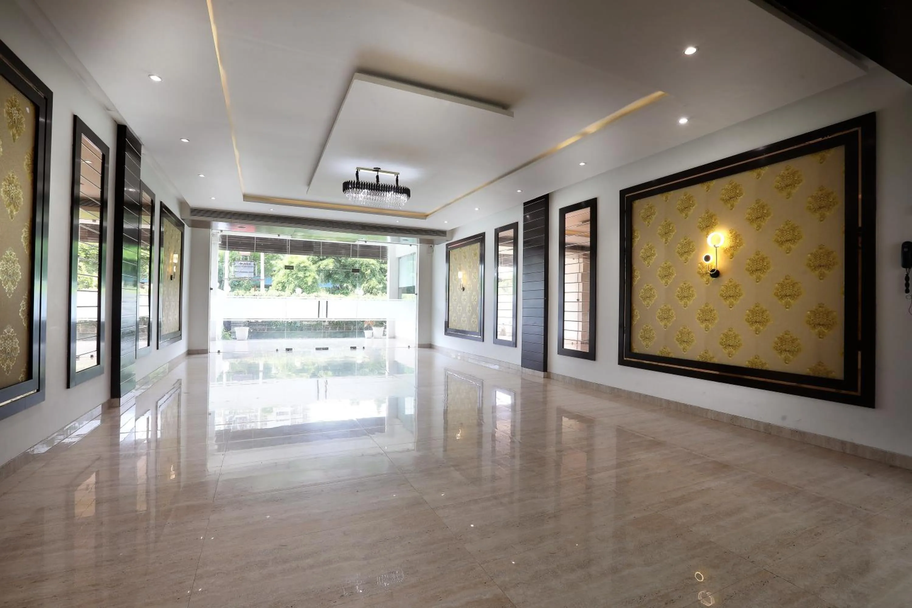 Lobby or reception in The Vrindwoods