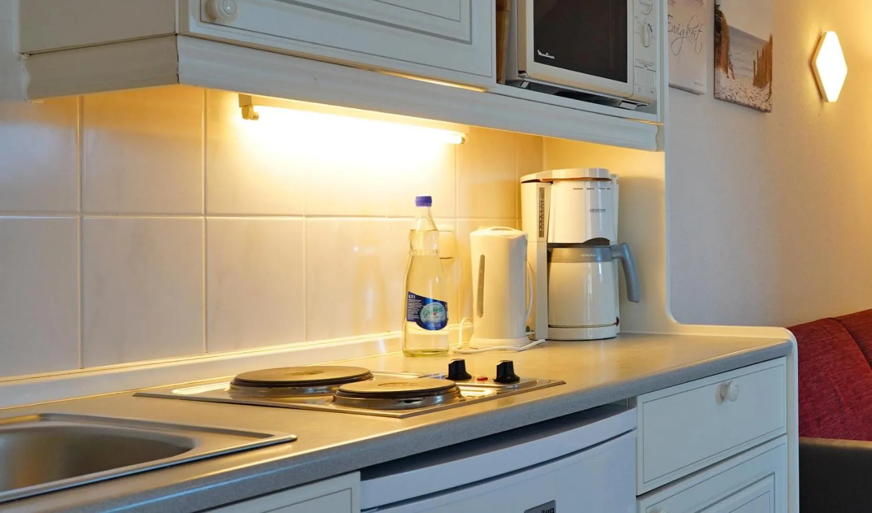 Kitchen or kitchenette in Kurhotel zu Heringsdorf