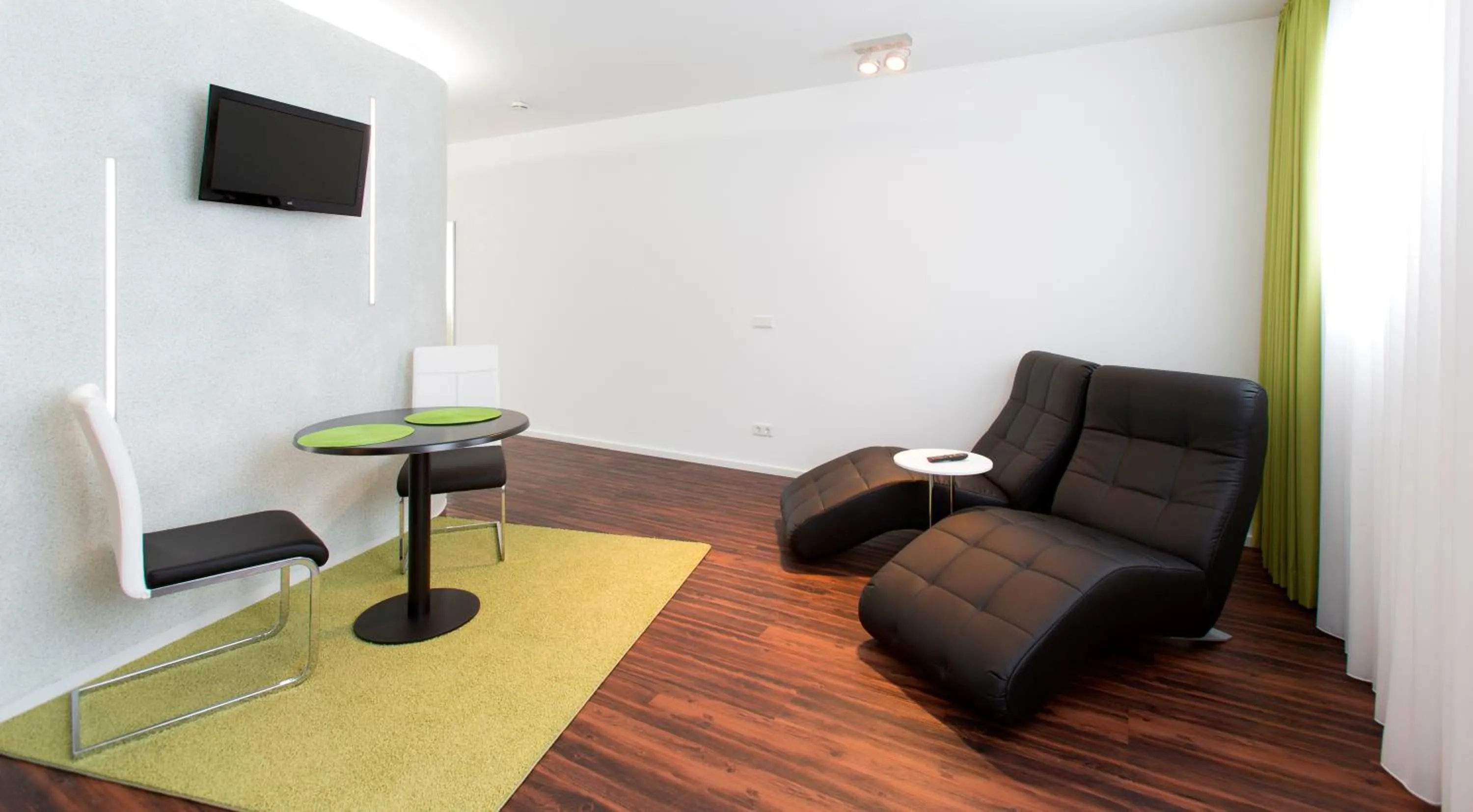 TV and multimedia in Hotel Barth