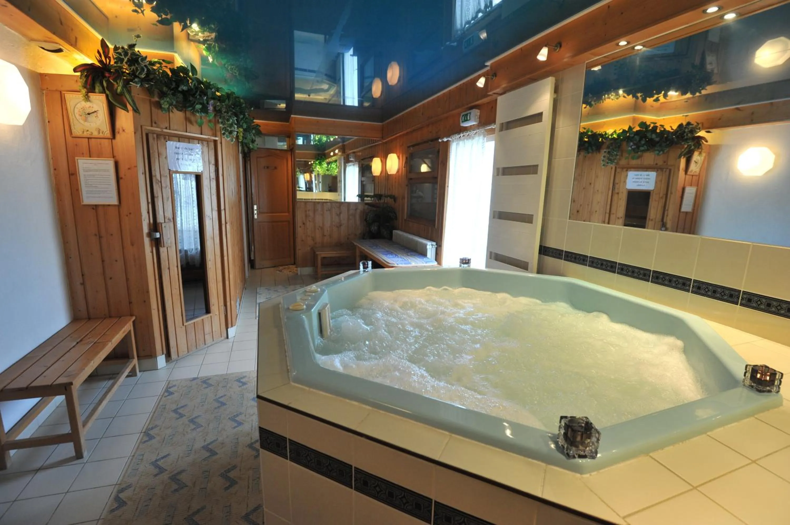 Hot Tub in Hotel Le Christiania