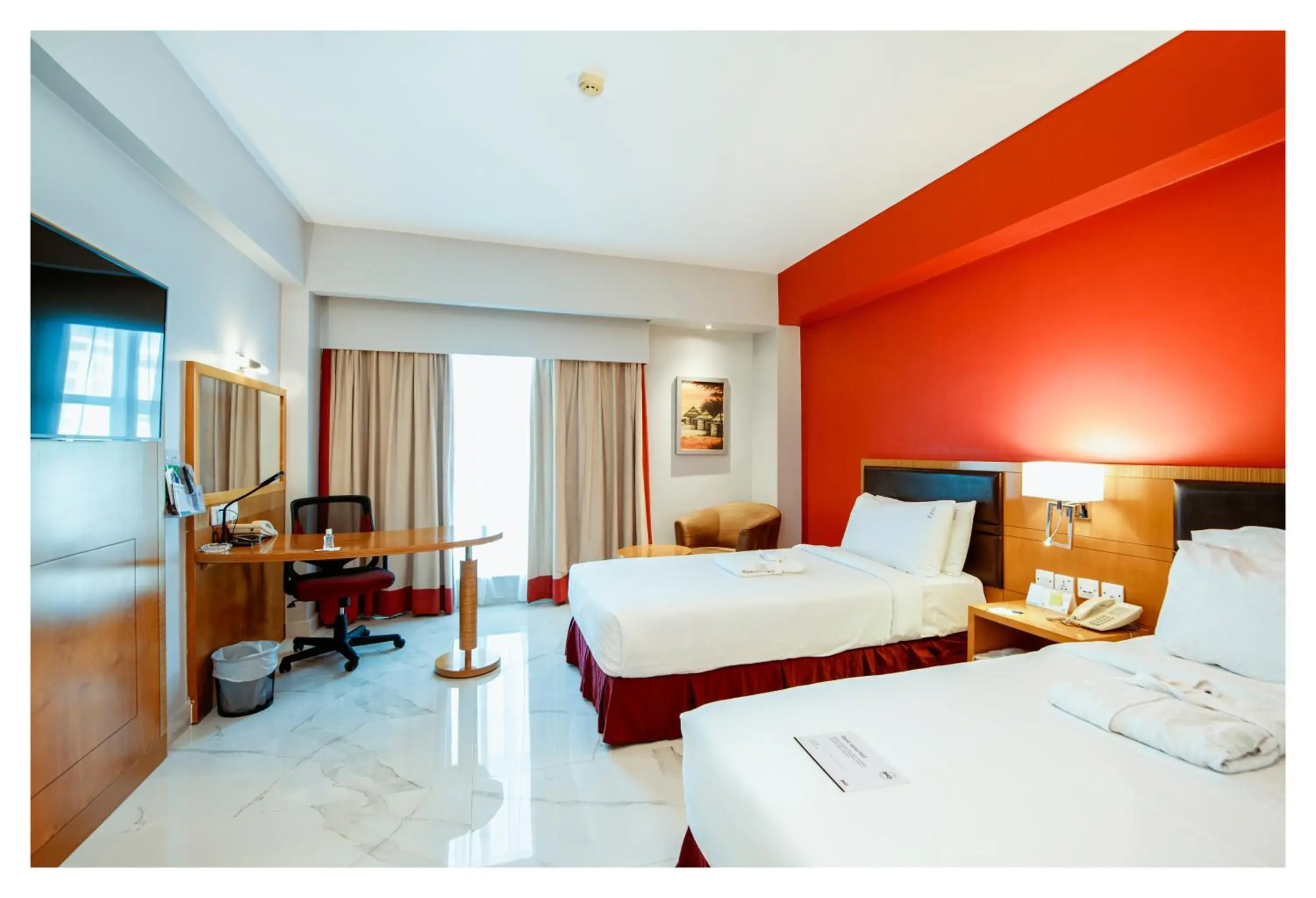 Premium Twin Room with Lounge Access in Holiday Inn Dar Es Salaam by IHG Premium Twin Room with Lounge Access in Holiday Inn Dar Es Salaam by IHG