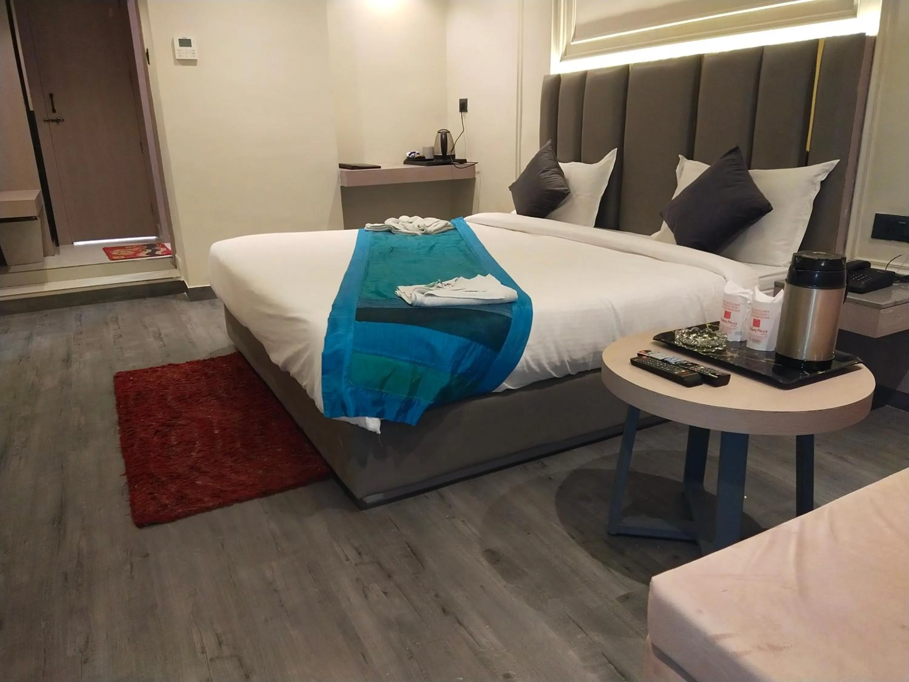 Bed in Hotel Gagan Plaza