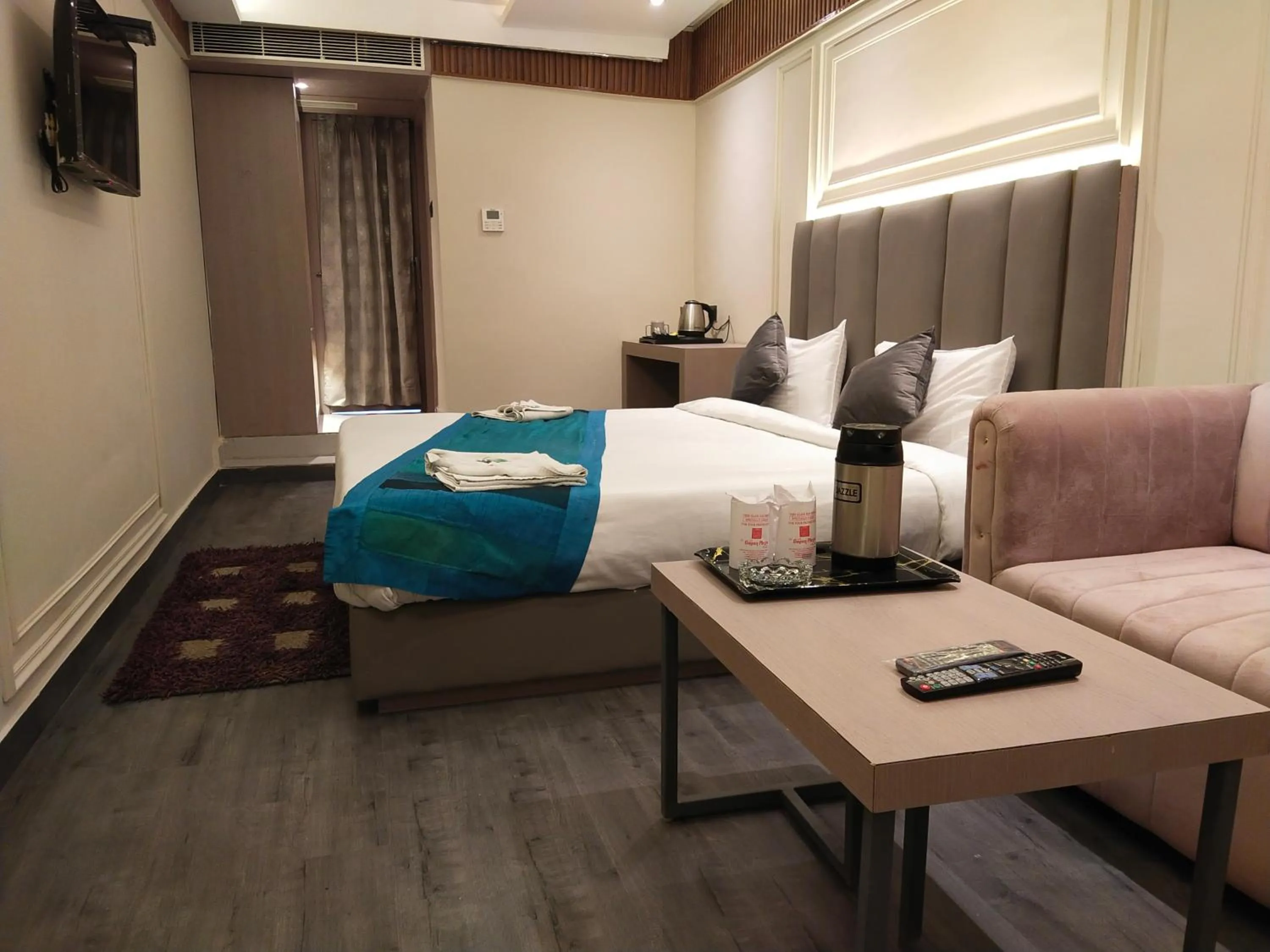 Bed in Hotel Gagan Plaza