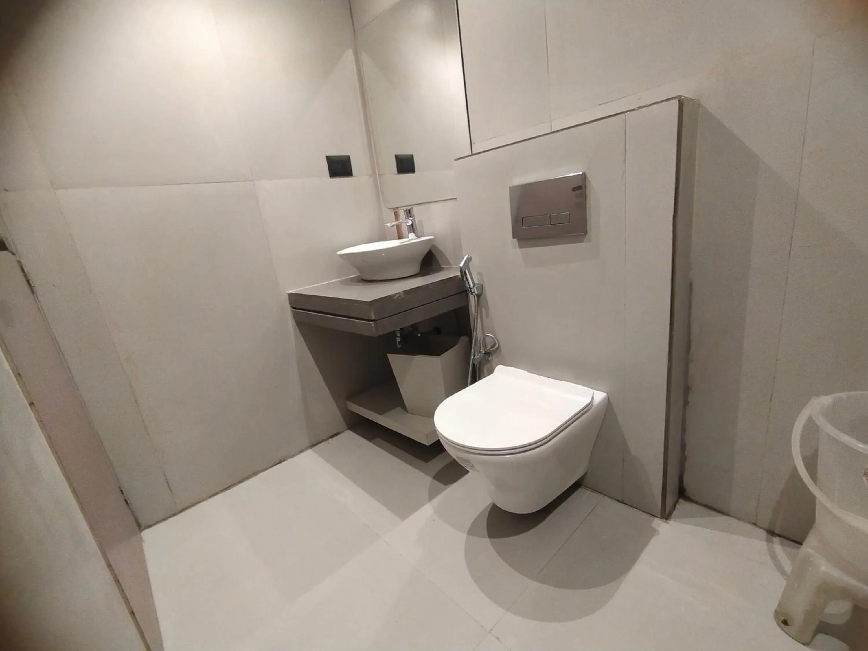 Toilet in Hotel Gagan Plaza