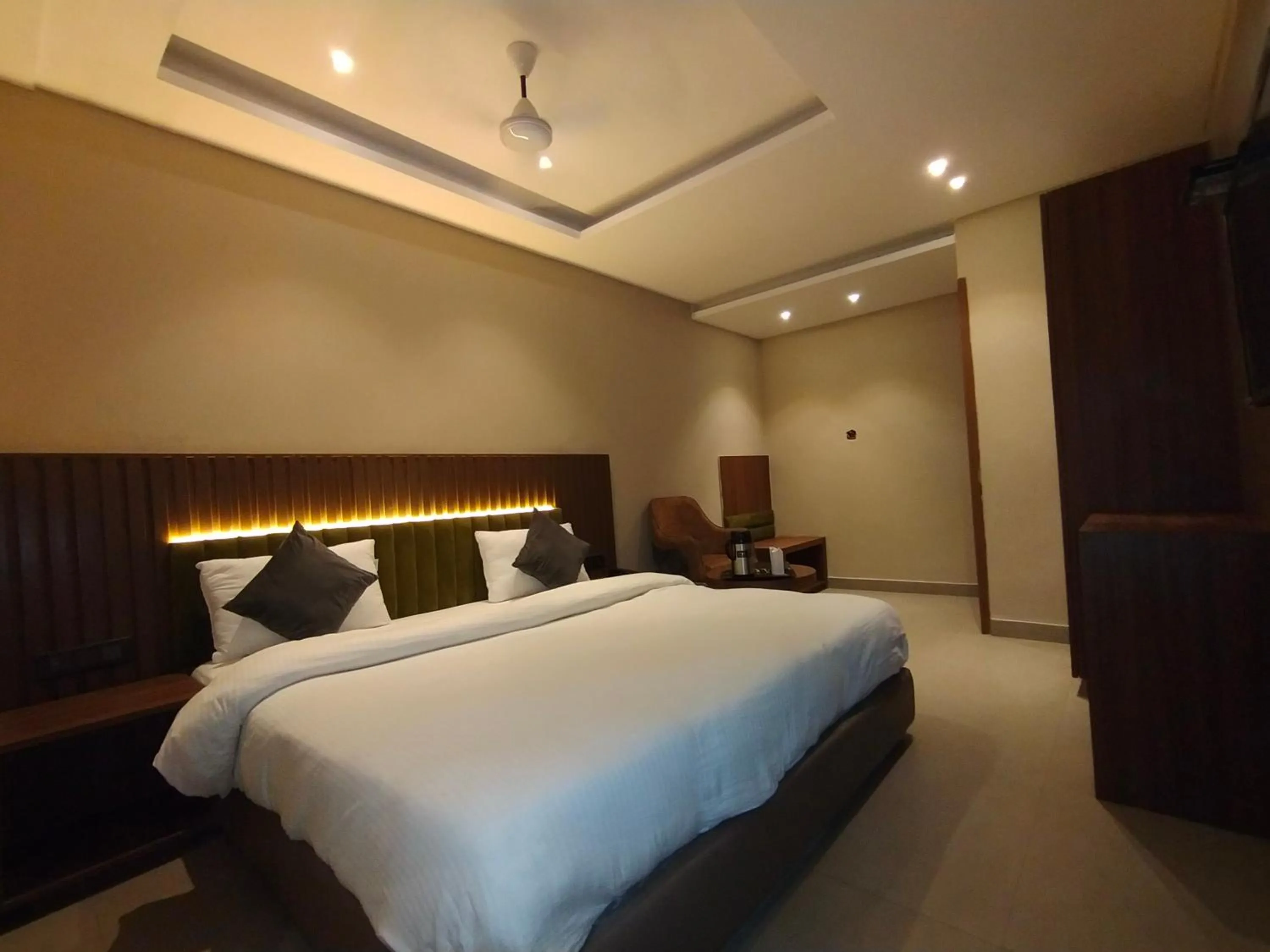Bed in Hotel Gagan Plaza