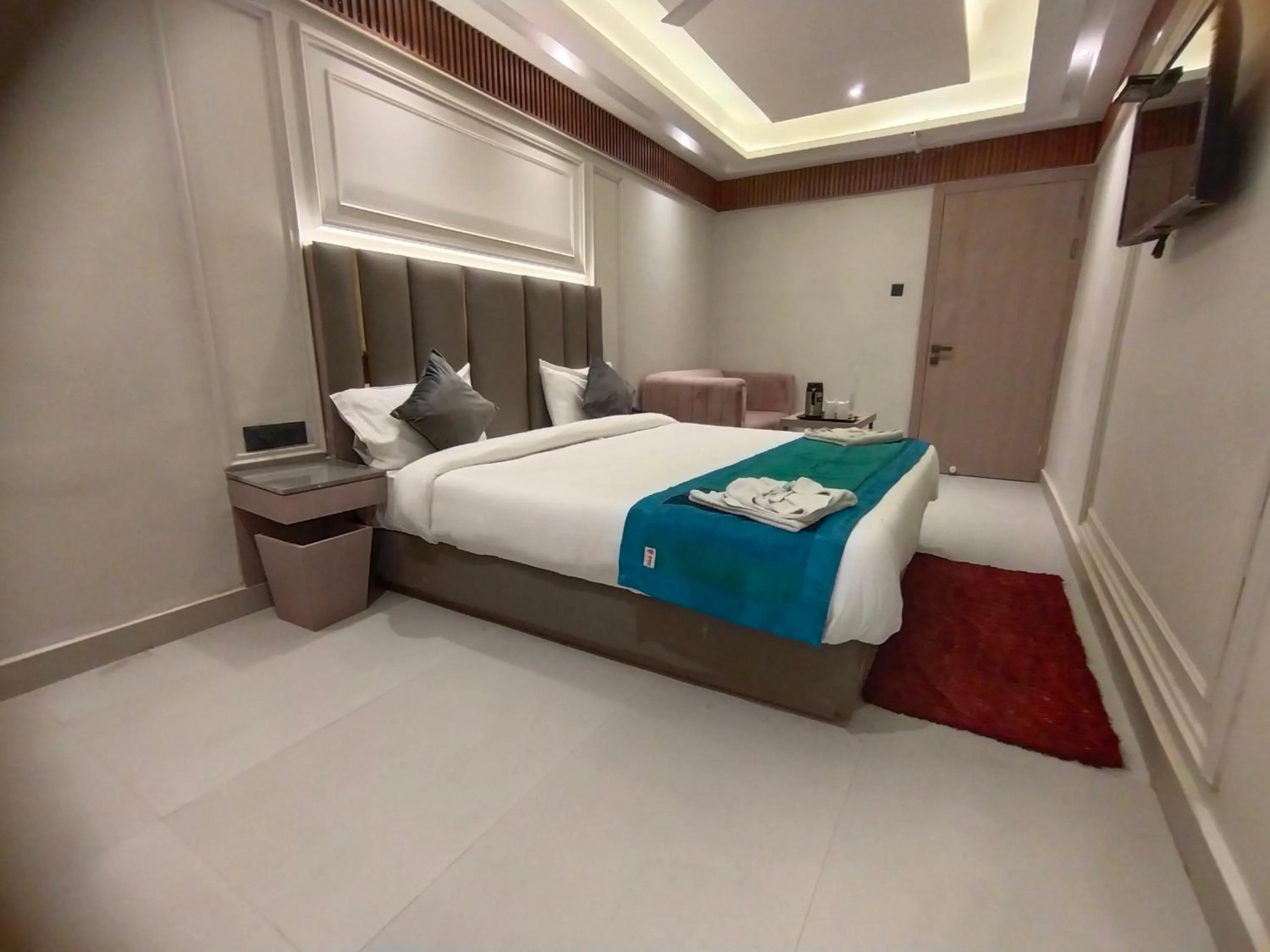 Bed in Hotel Gagan Plaza