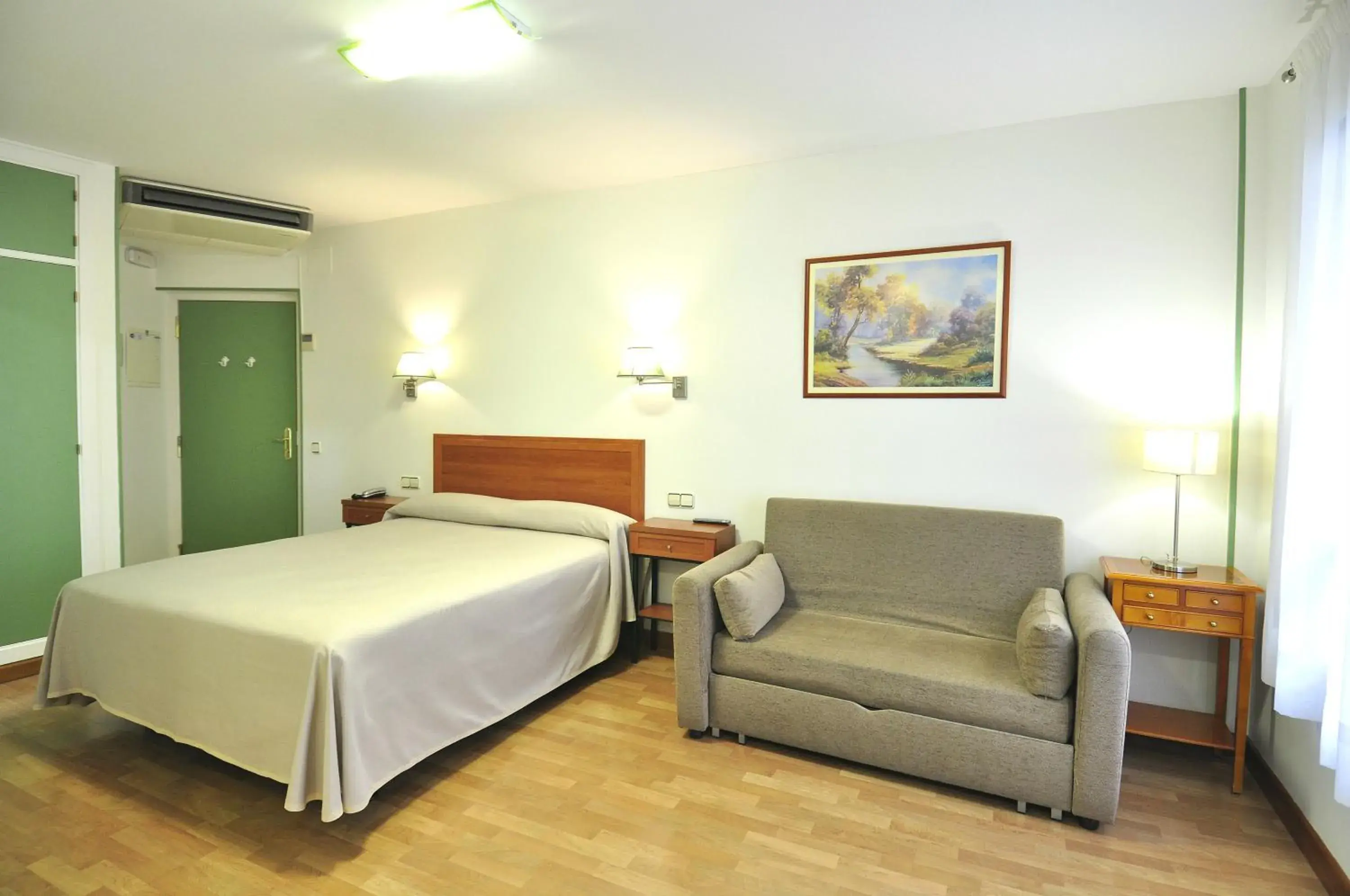 Double Studio Plus in Hotel Apartamentos Aralso Double Studio Plus in Hotel Apartamentos Aralso