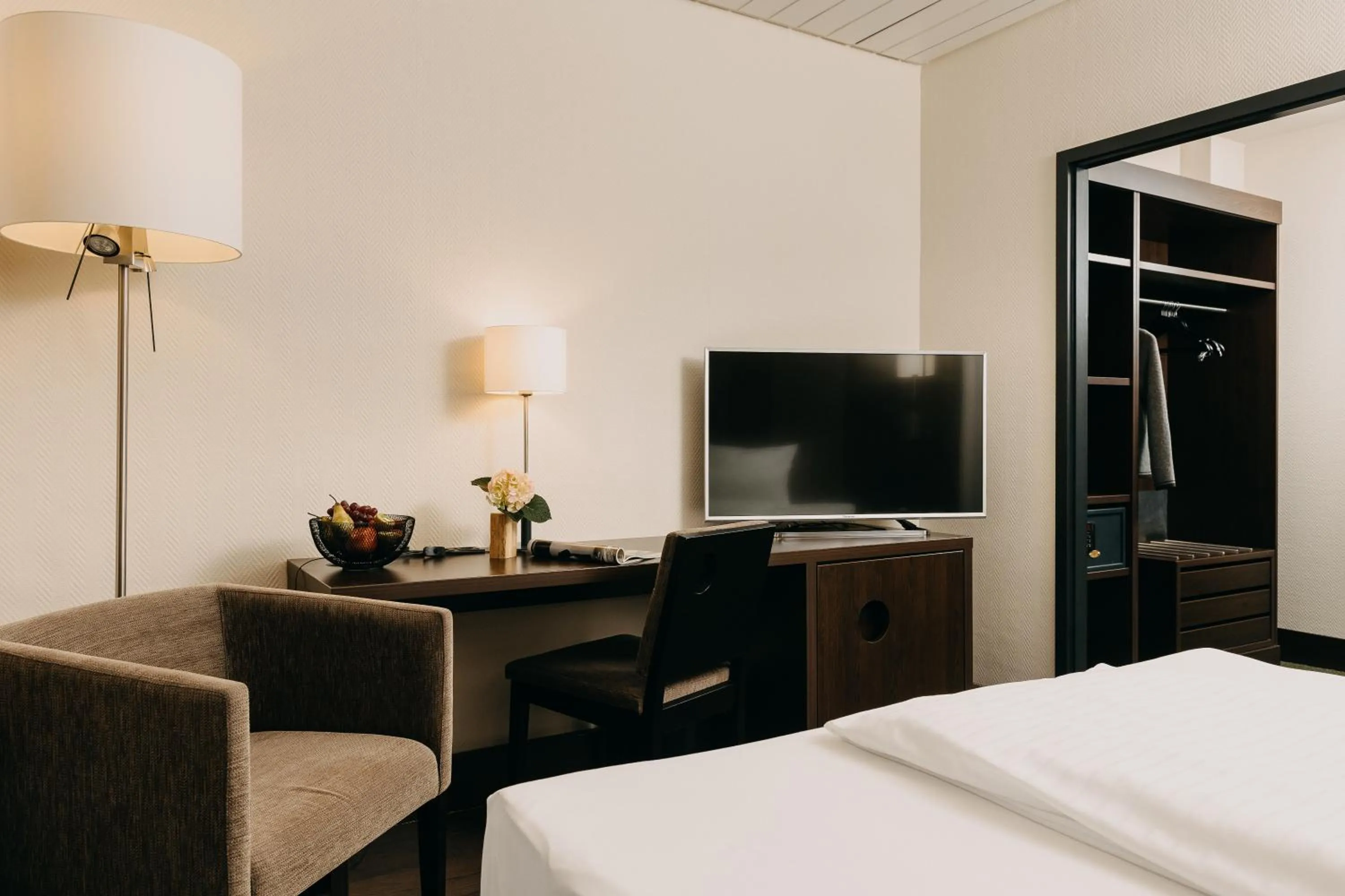 Photo of the whole room, Bed in Hotel Forsthaus Nürnberg Fürth