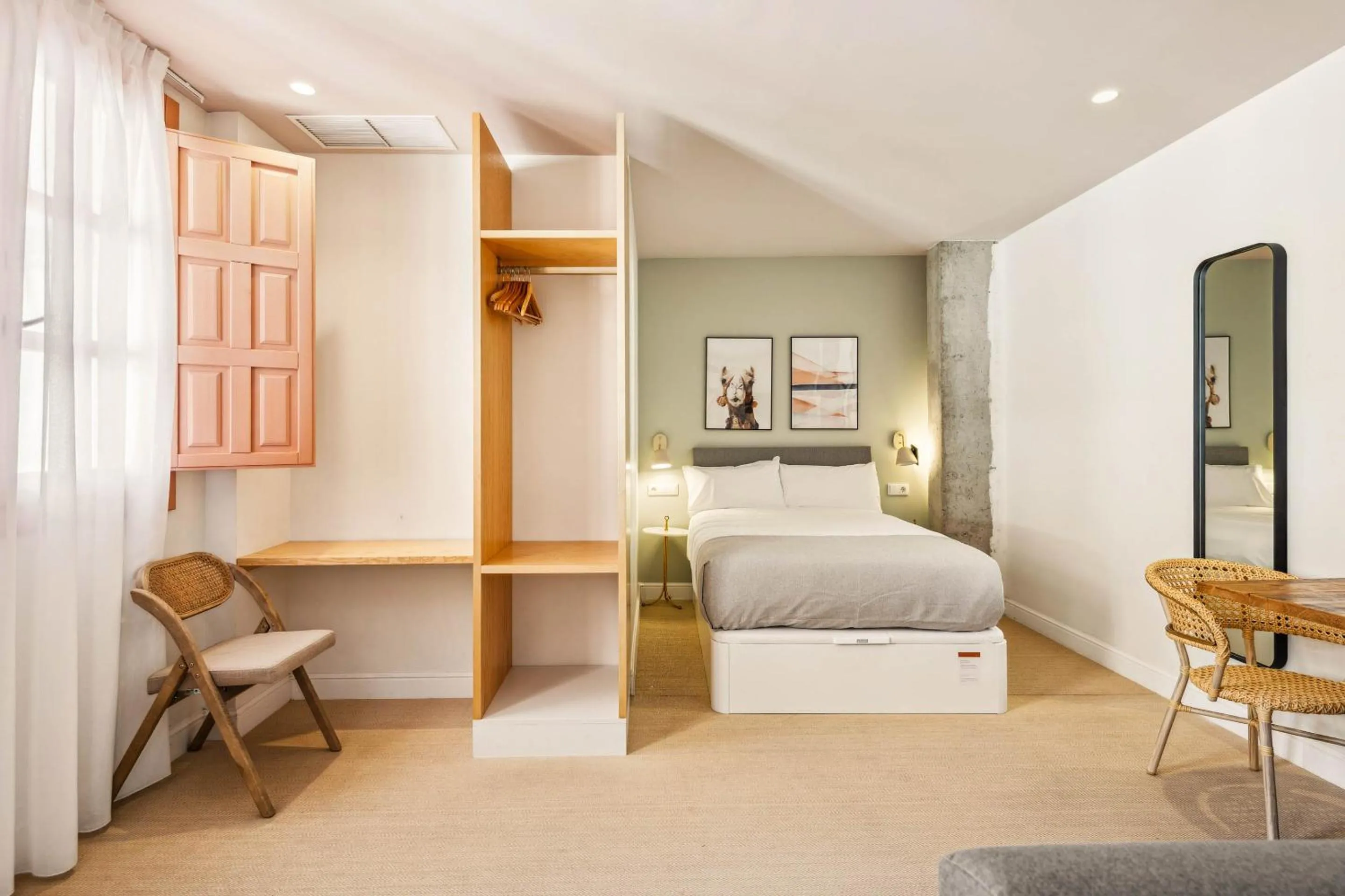 Bed in Limehome Cordoba Calle Pozanco - City Center