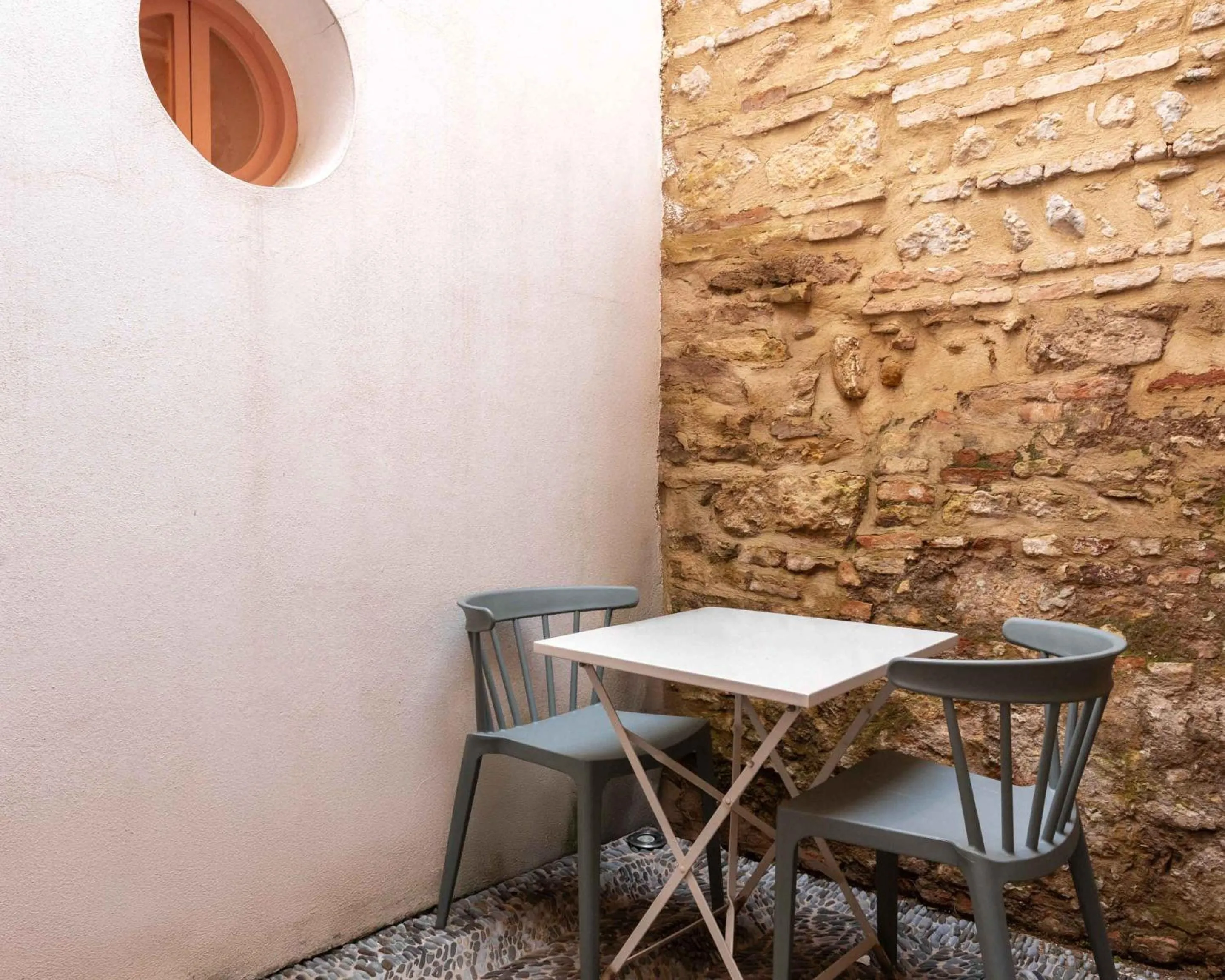 Patio in Limehome Cordoba Calle Pozanco - City Center