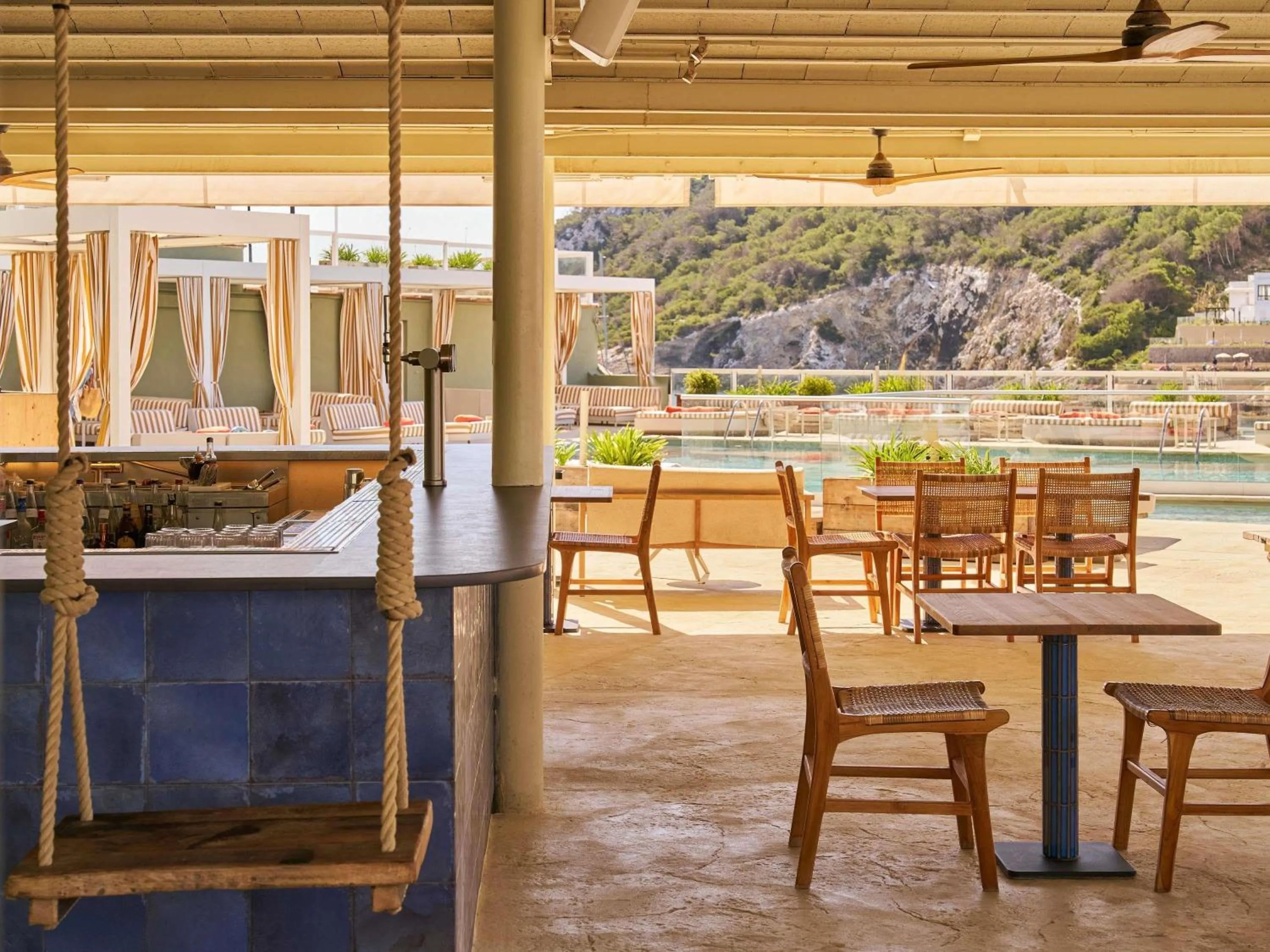 Lounge or bar in Hyde Hotel Ibiza Beach Resort by ACCOR