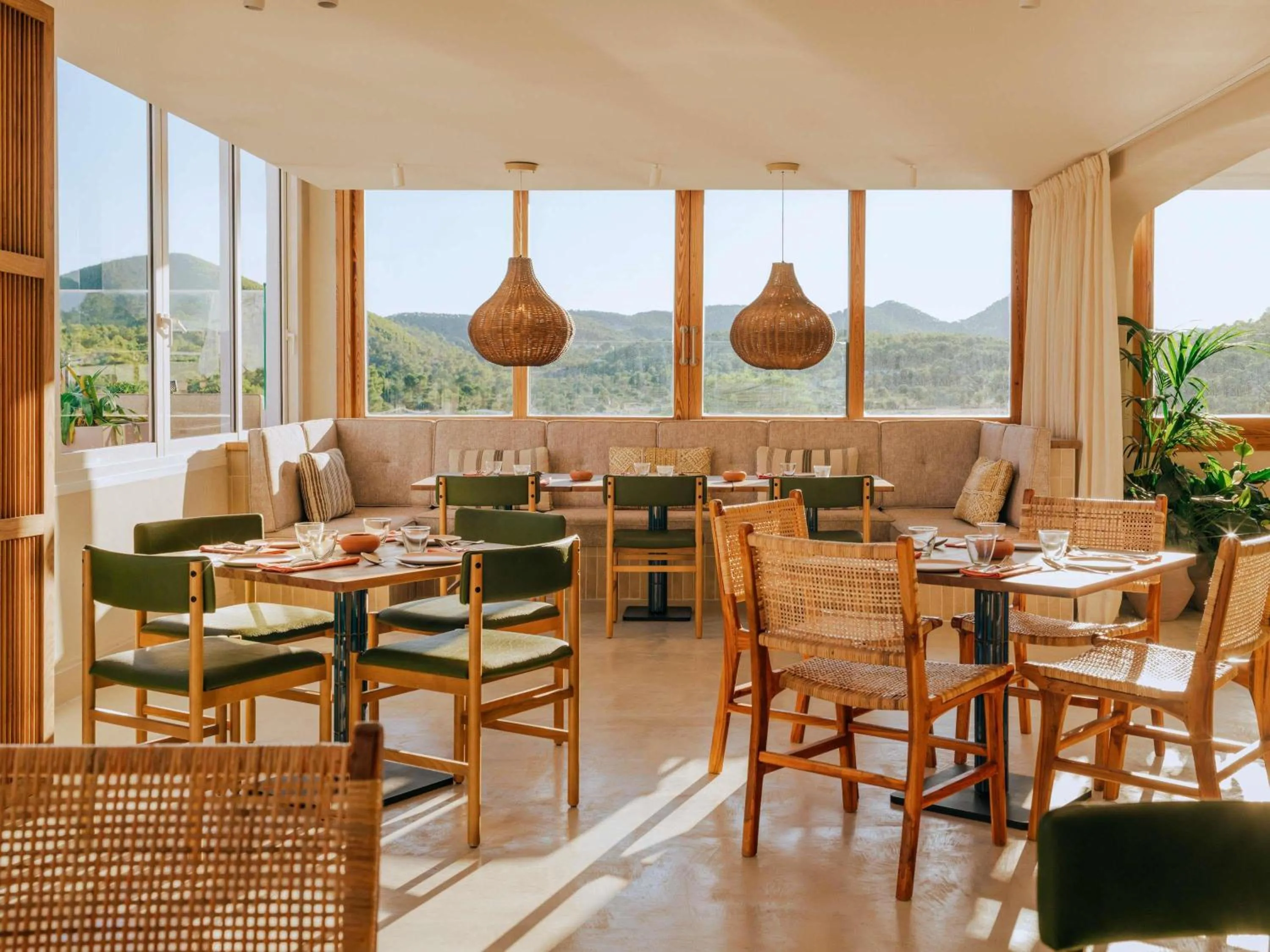 Restaurant/places to eat in Hyde Hotel Ibiza Beach Resort by ACCOR