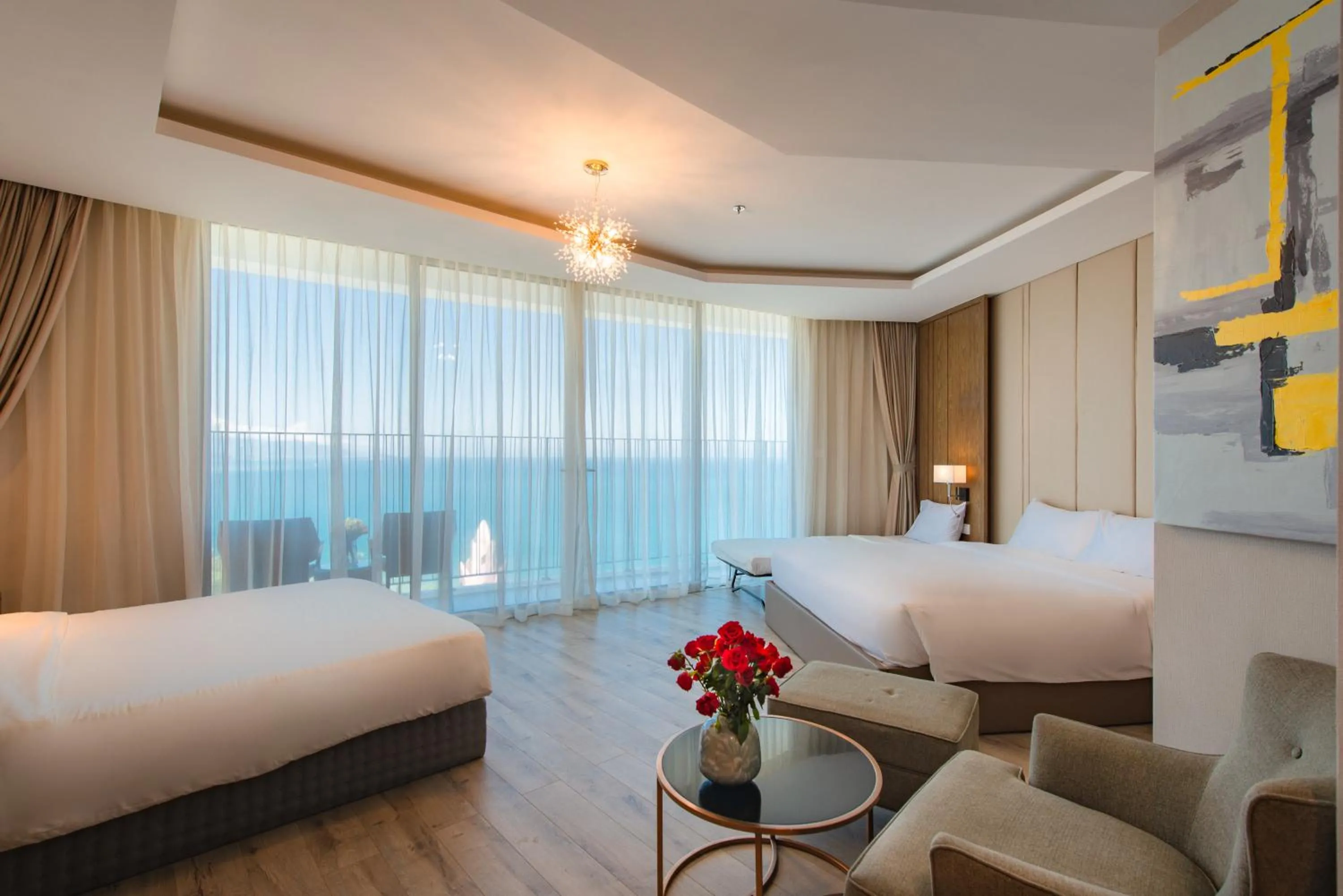 Bed in PANORAMA Condotel by HLG