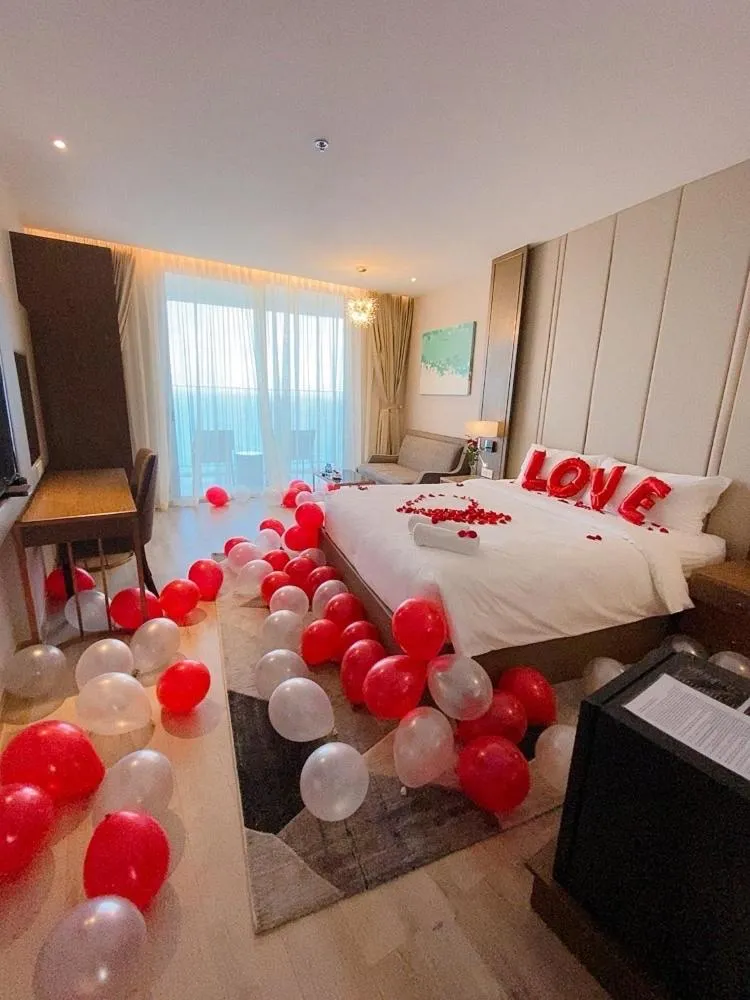 Bed in PANORAMA Condotel by HLG