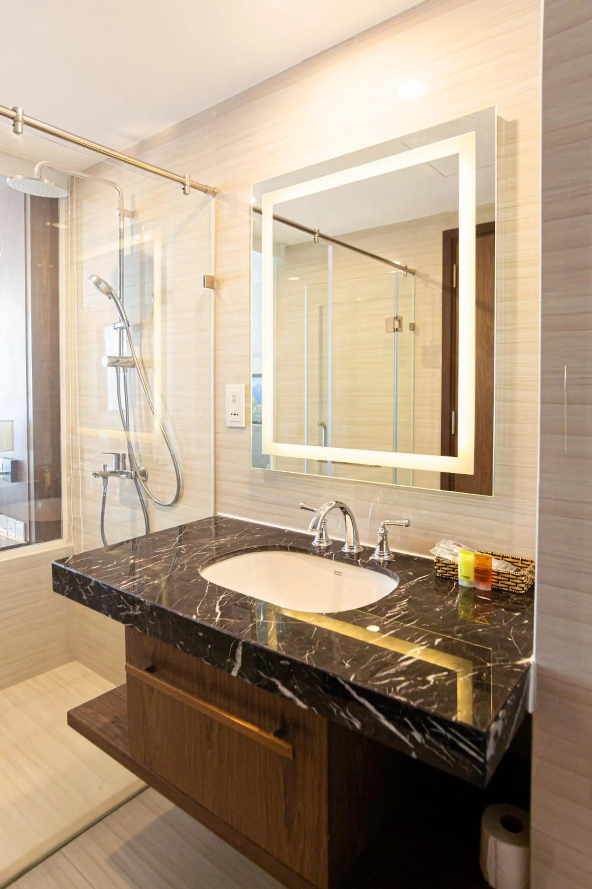 PANORAMA Condotel by HLG